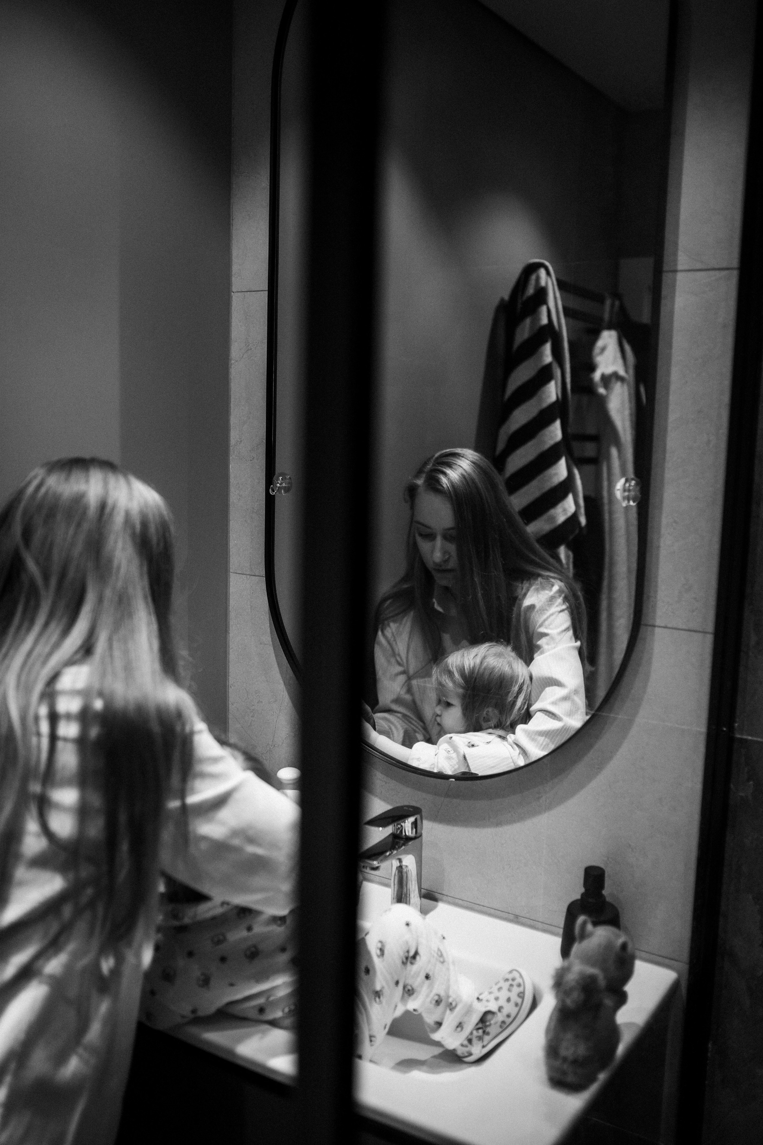 Даша и Варя дома. Семейный и свадебный lifestyle-фотограф в Москве Мария Петрова