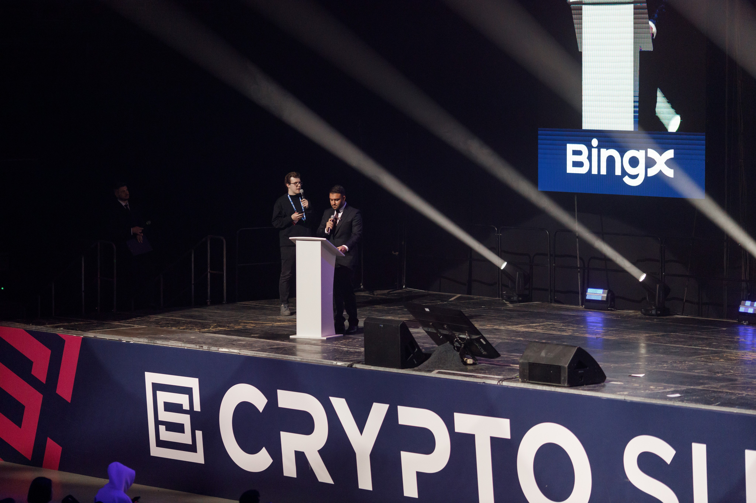 Crypto Summit 2025. Свадебный и репортажный фотограф (Москва, Королев и другие)