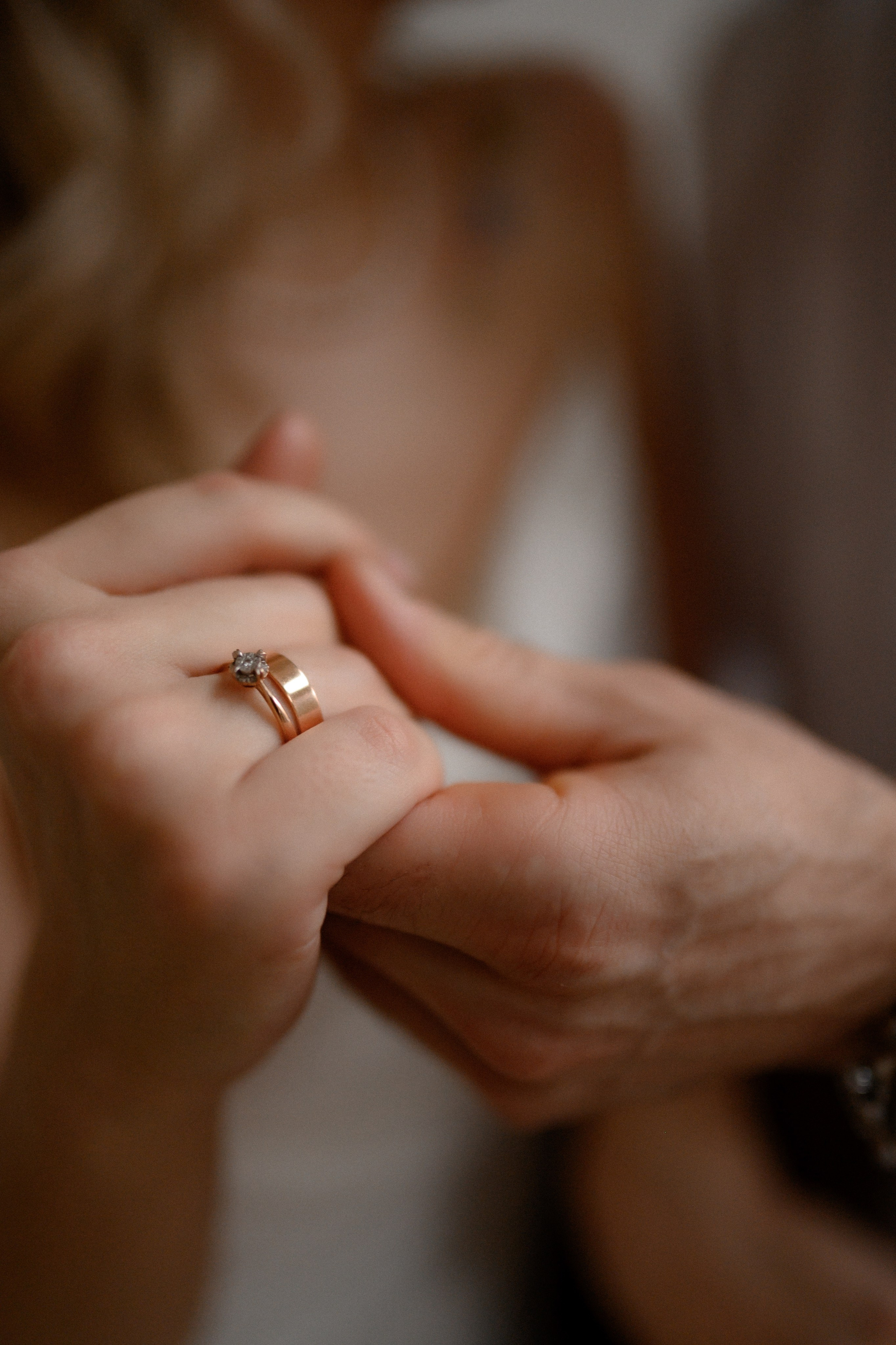 Коля и Алёна в студии. Семейный и свадебный lifestyle-фотограф в Москве Мария Петрова