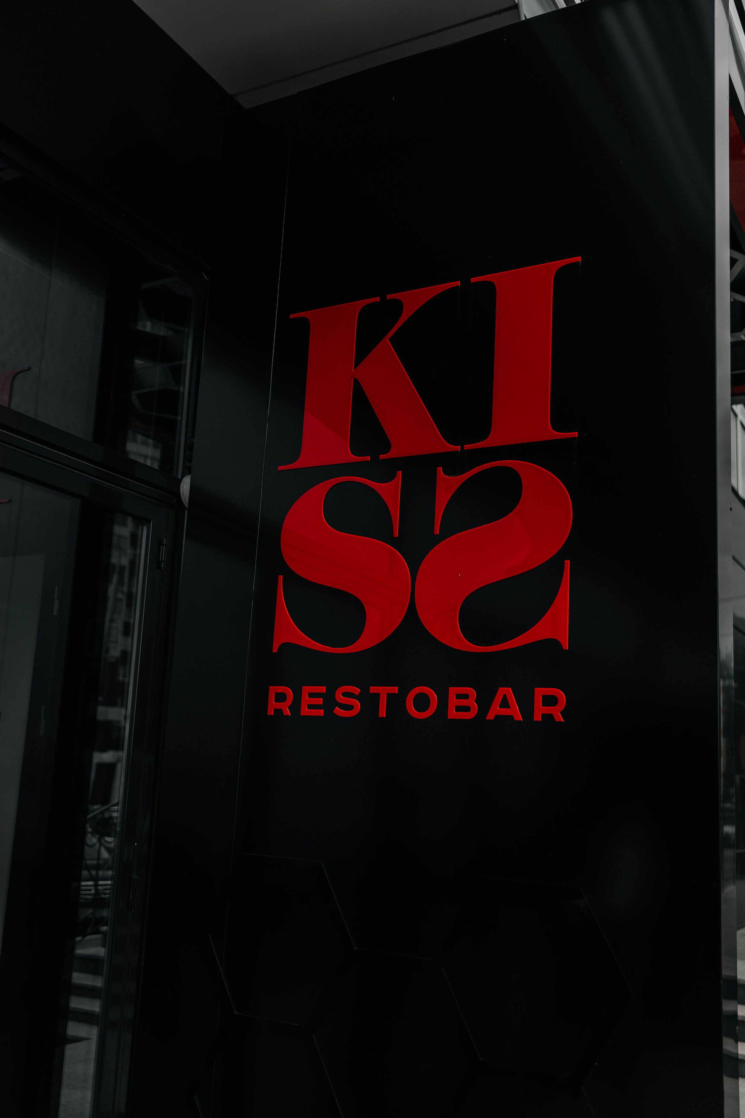 Константин и Елена. Свадебный фотограф в Иркутске Анна Малюшова