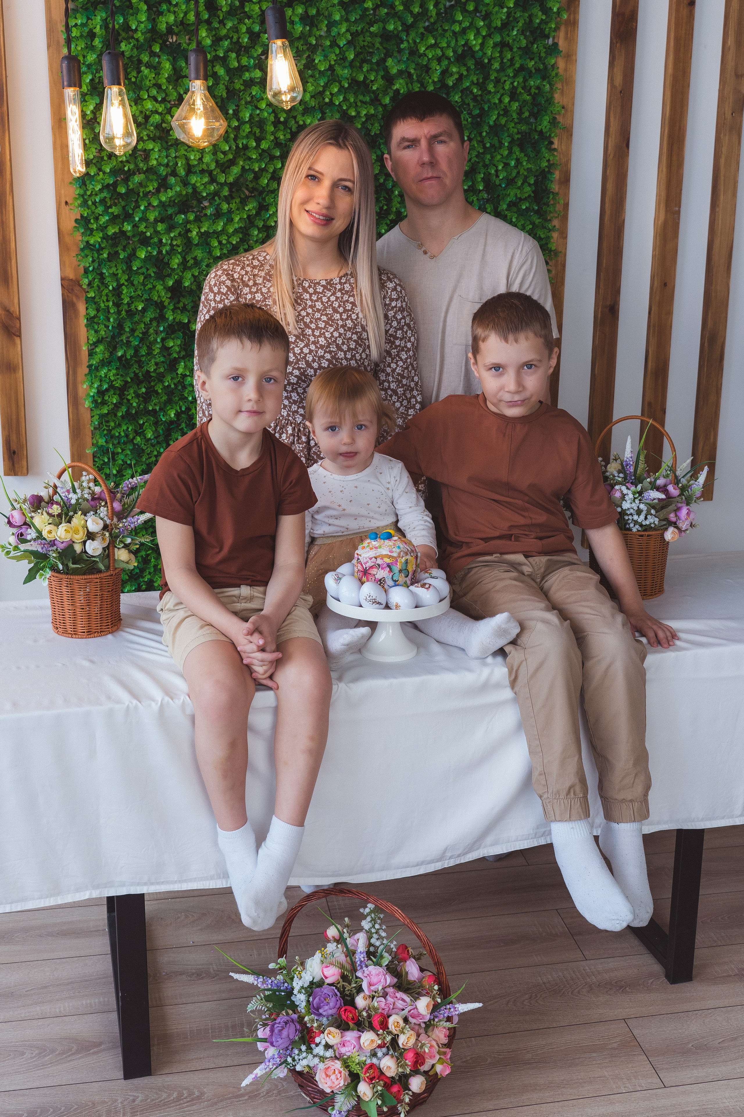 Пасхальный фотодень с цыплятами и кроликами. Фотограф Маргарита Слободянина в Хабаровске