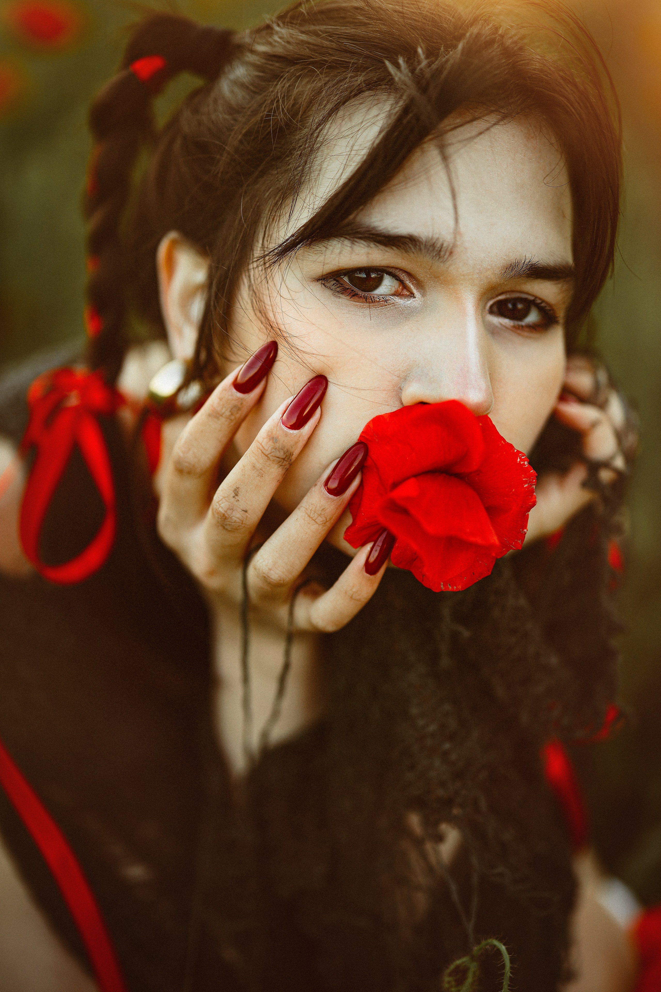 Фотосессия девочек в поле маков. Свадебный и семейный фотограф в Абхазии Жанна Соснина