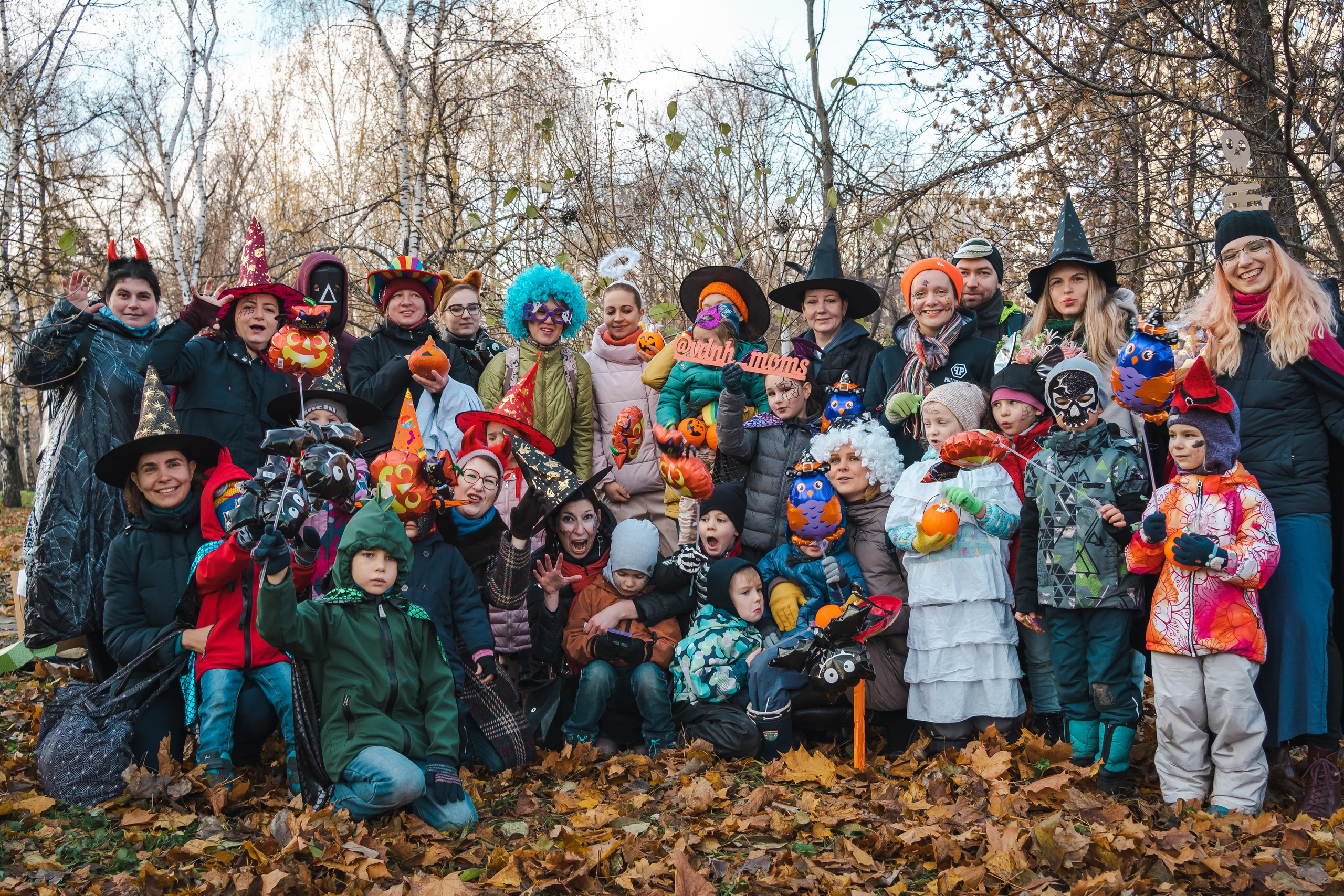 Хэллоуин с «Мамами ВДНХ». Семейный фотограф Варвара Сорока в городе Москве
