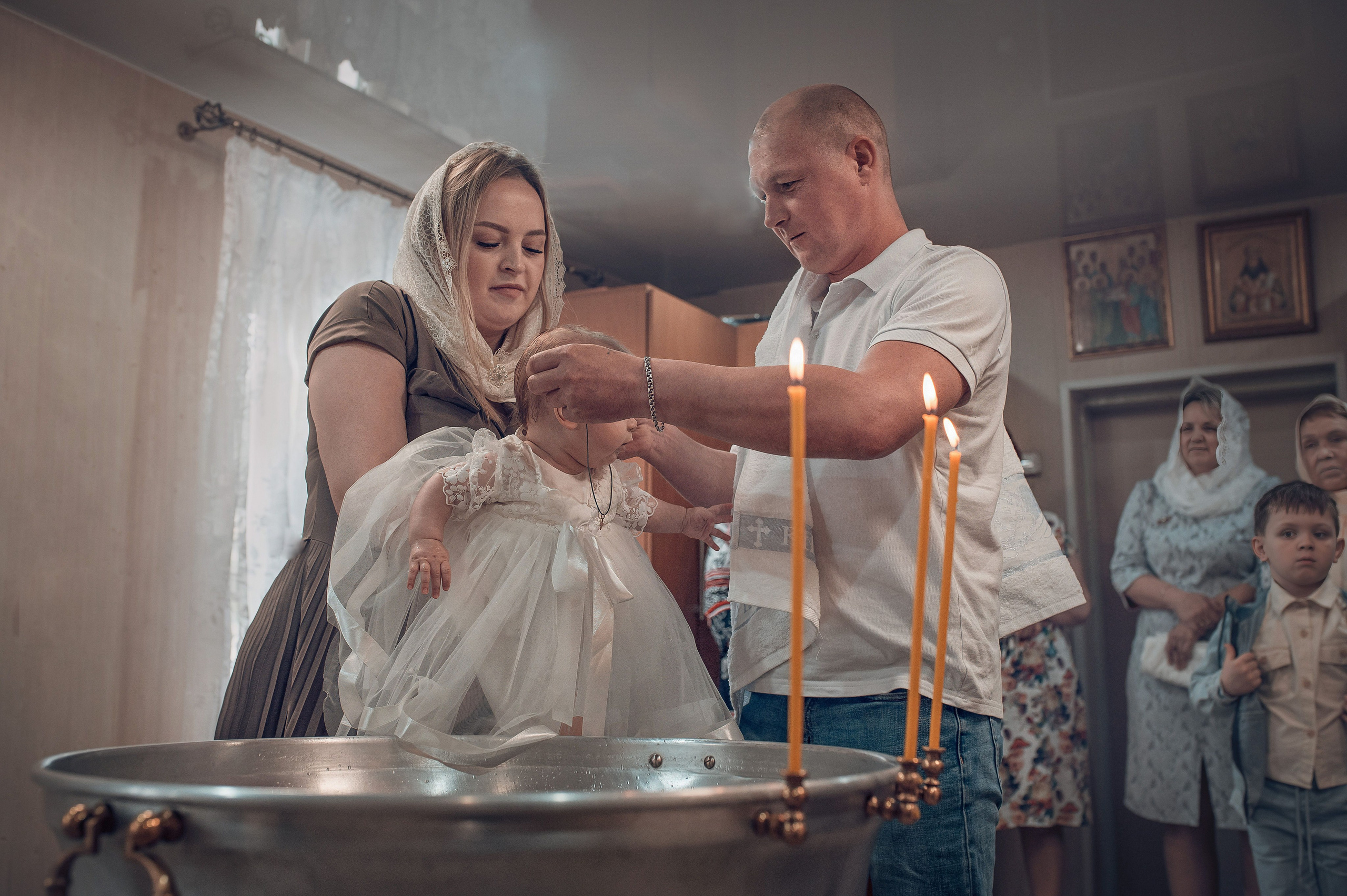 Фотограф крещение Красноярск. Фотограф на крещение в Красноярске. Крещение Красноярск. Крестины Красноярск. Фотографы крещения/венчания  Красноярск Татьяна и Вячеслав Переваловы