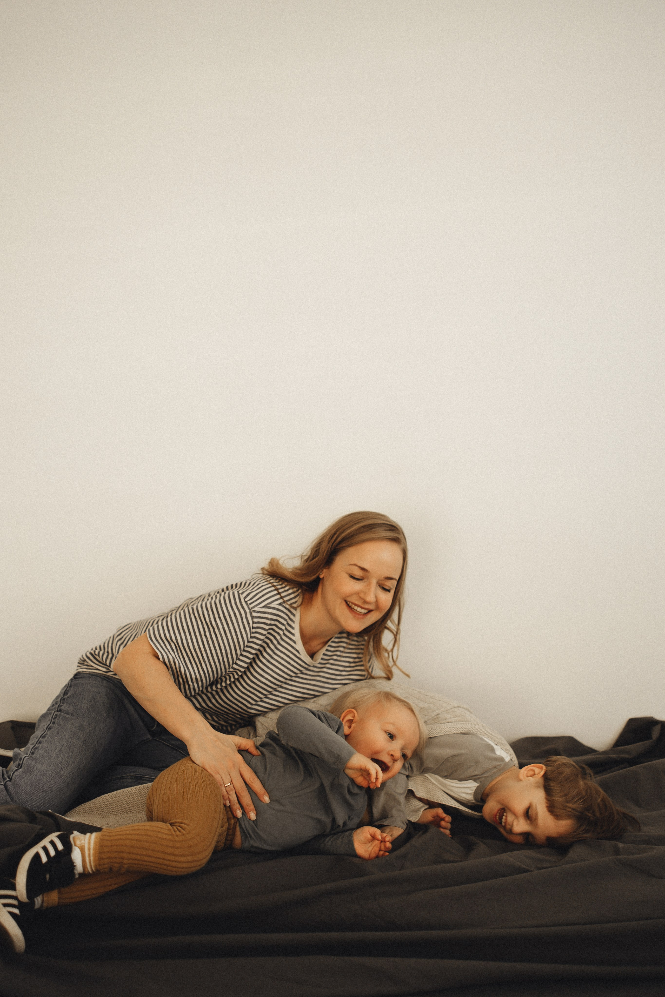 Семейная история в студии. Семейный и детский фотограф, таганрог, ростов-на-дону