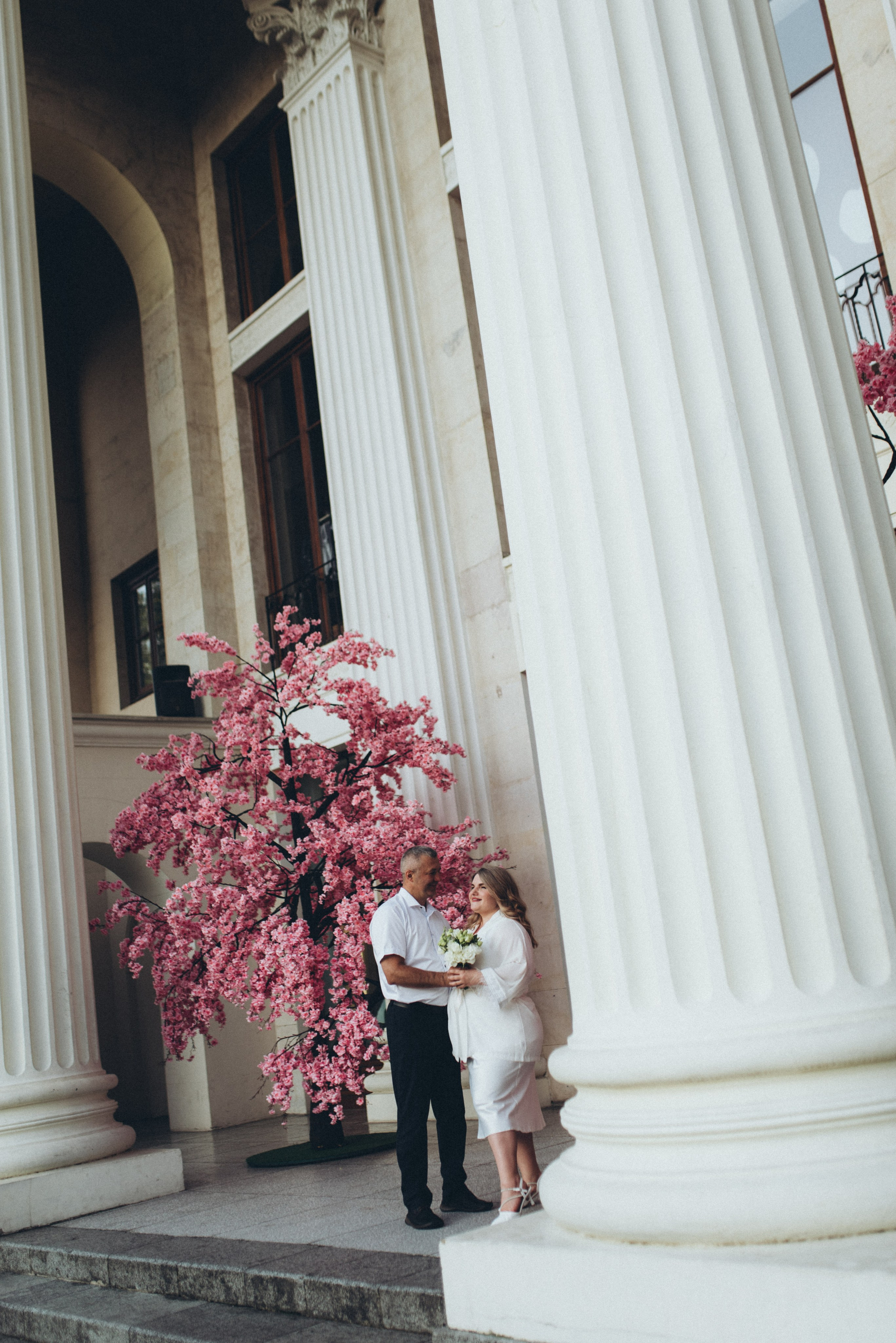Свадебная фотосессия в морском порту Сочи на рассвете. Фотограф в Сочи — Маргарита Поганова