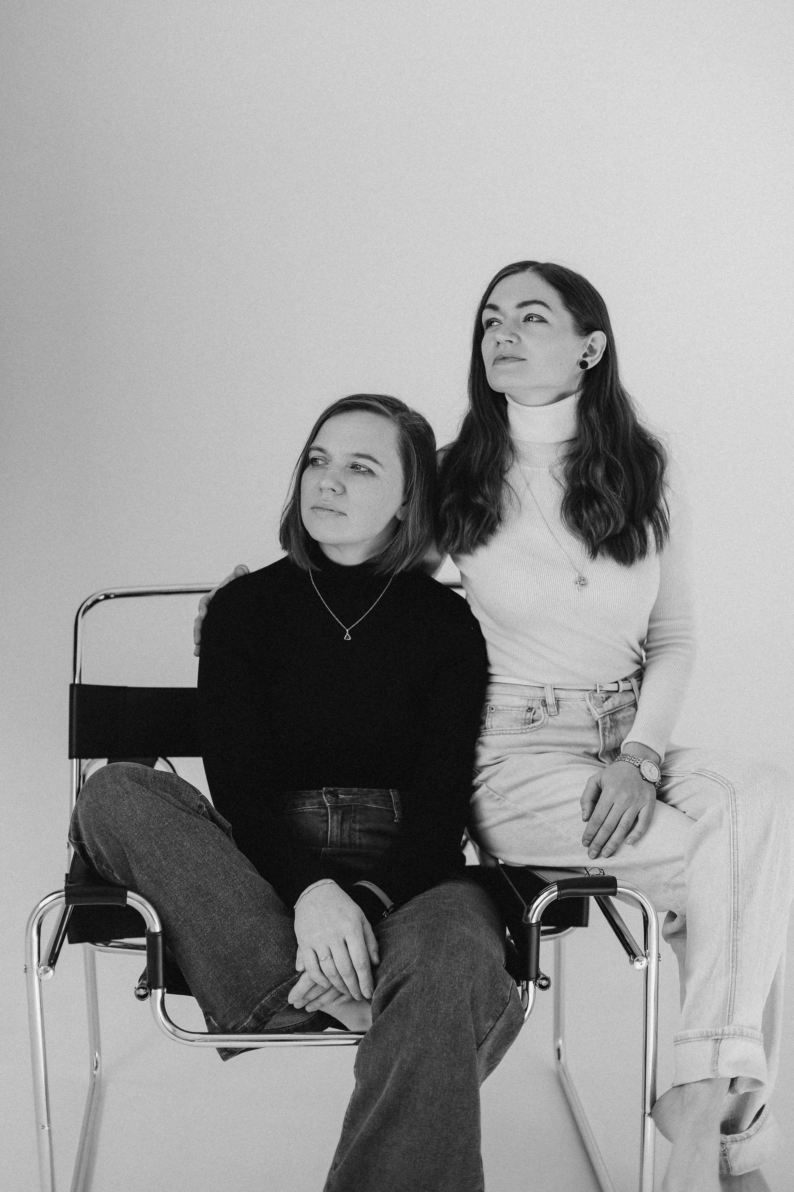 Полина и Юля. Фотограф в Алматы и Москве Даша Пушкина