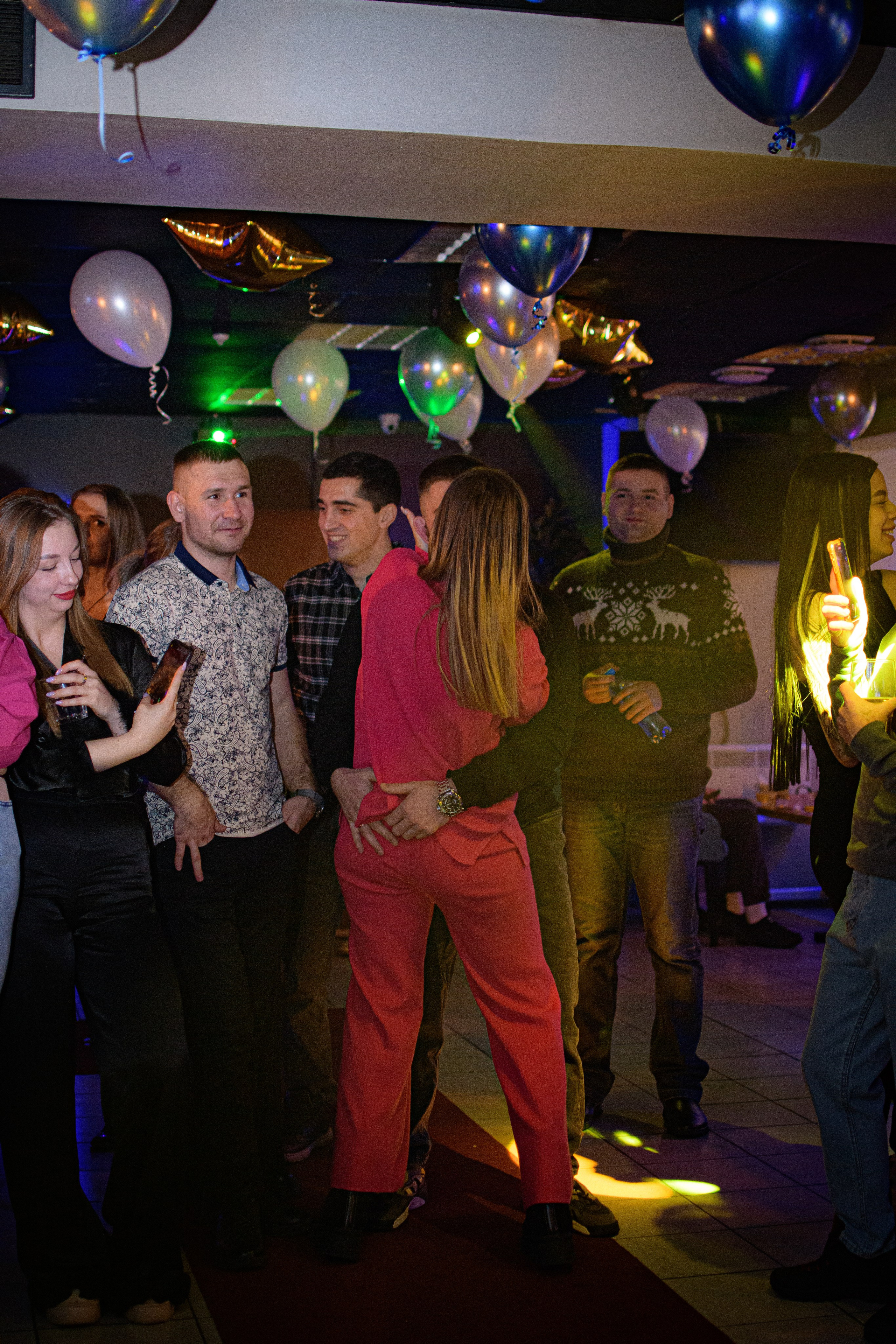 HOLLYWOOD / 6 YEARS. Photokarish