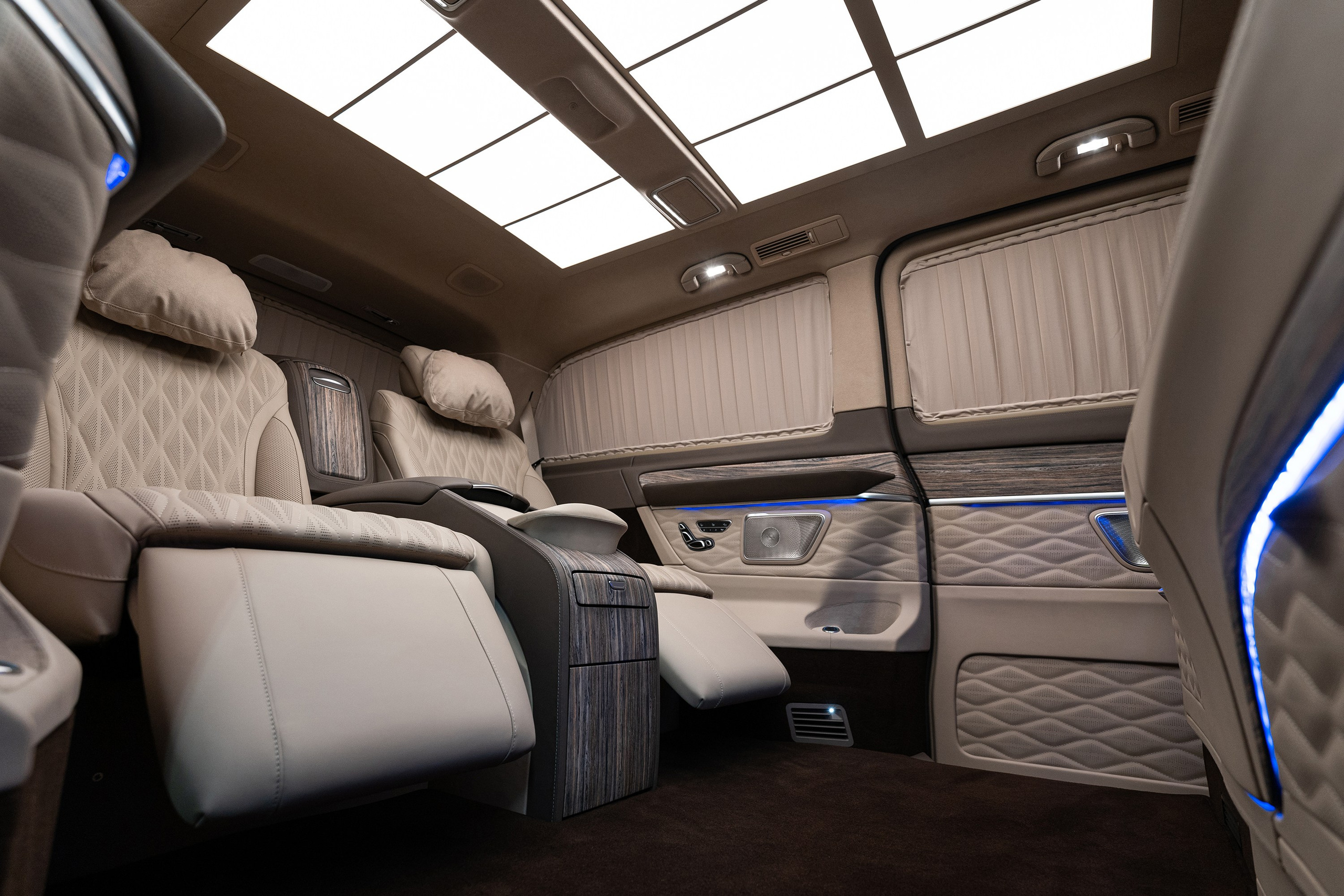 V-Class Nuevo Classique. Автомобильный фотограф в Москве | Базилев Александр