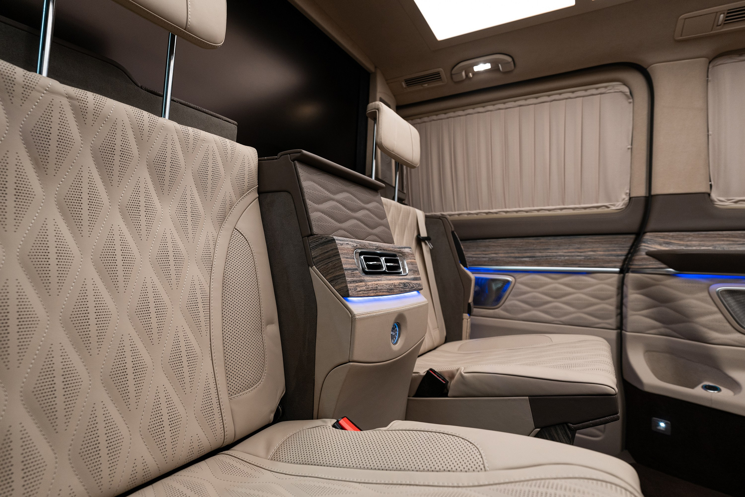 V-Class Nuevo Classique. Автомобильный фотограф в Москве | Базилев Александр