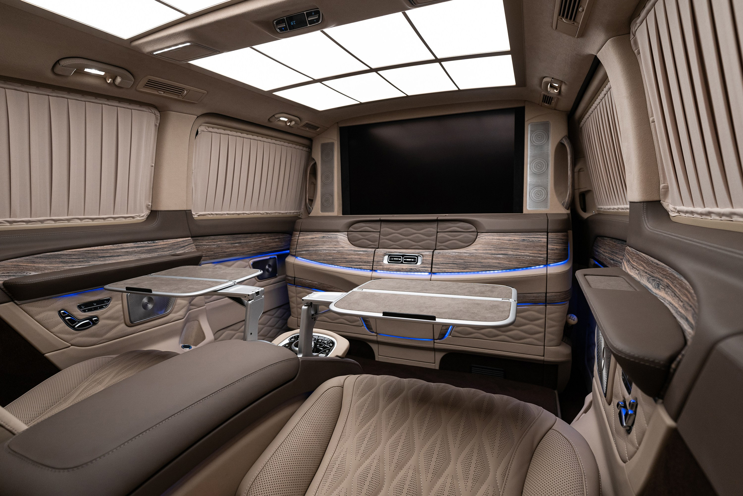 V-Class Nuevo Classique. Автомобильный фотограф в Москве | Базилев Александр