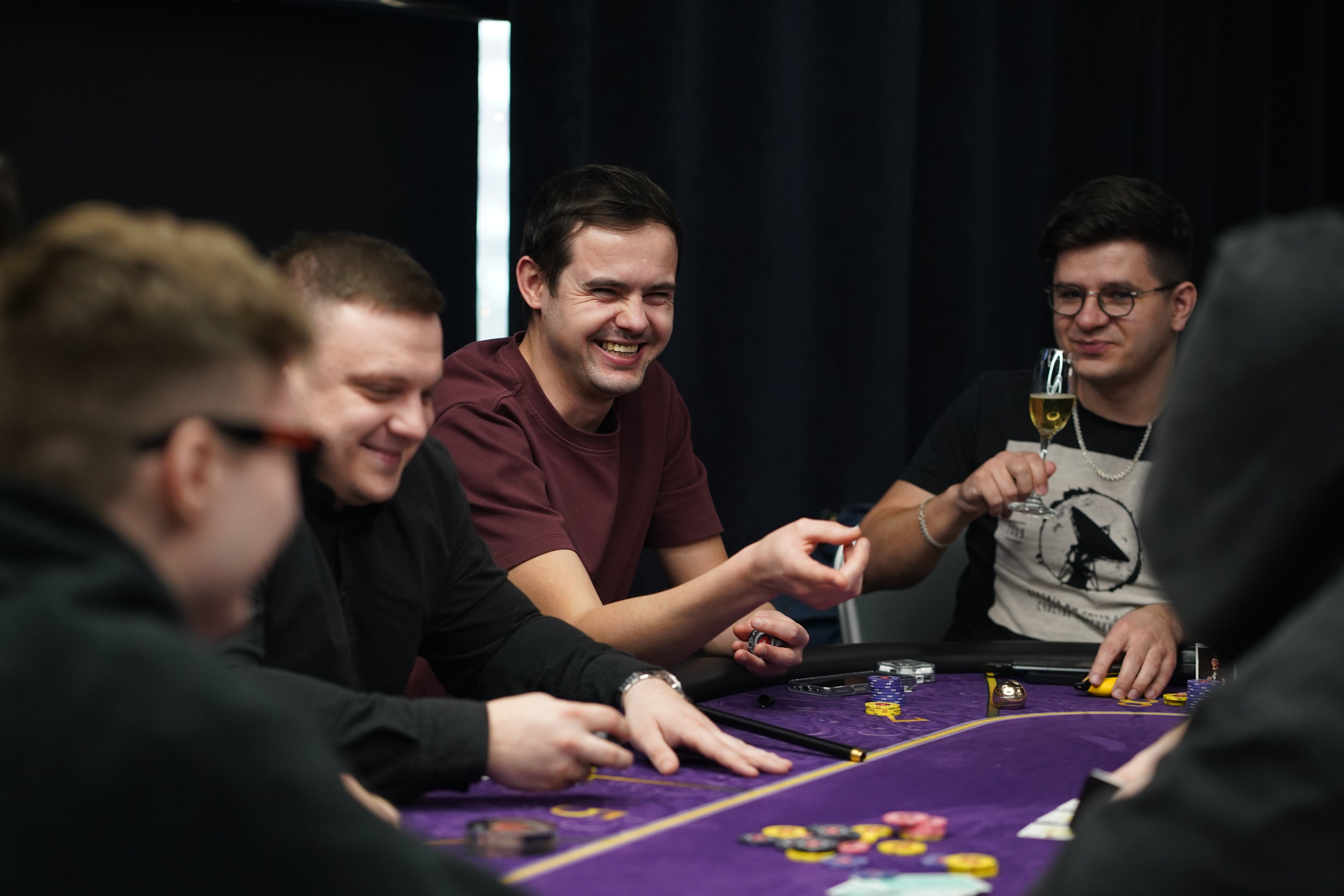 Покер. Фотограф