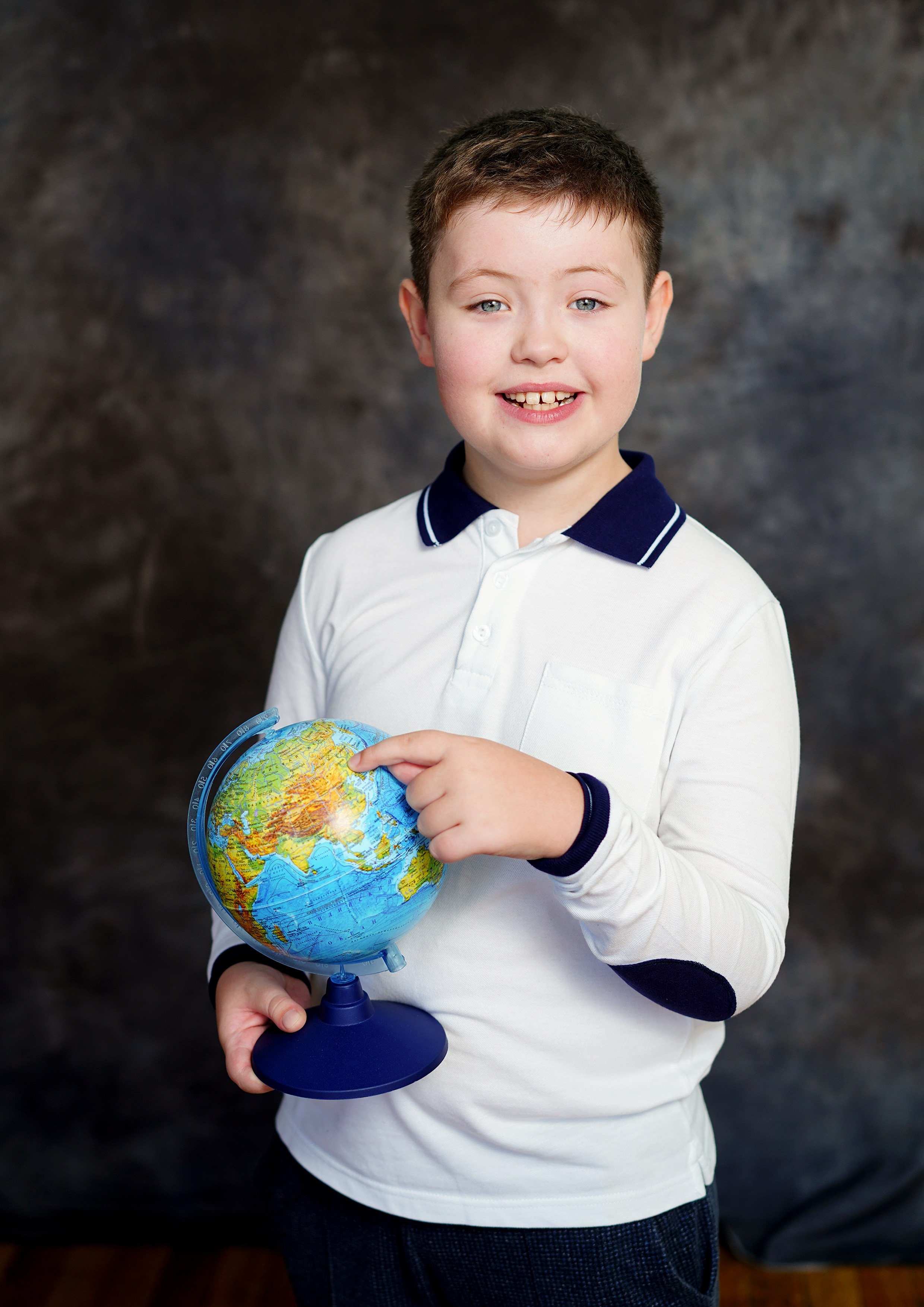 Позирование. MEMENTO.Выпускные альбомы, школьные, юбилейные и другие книги. Ростов-на-Дону