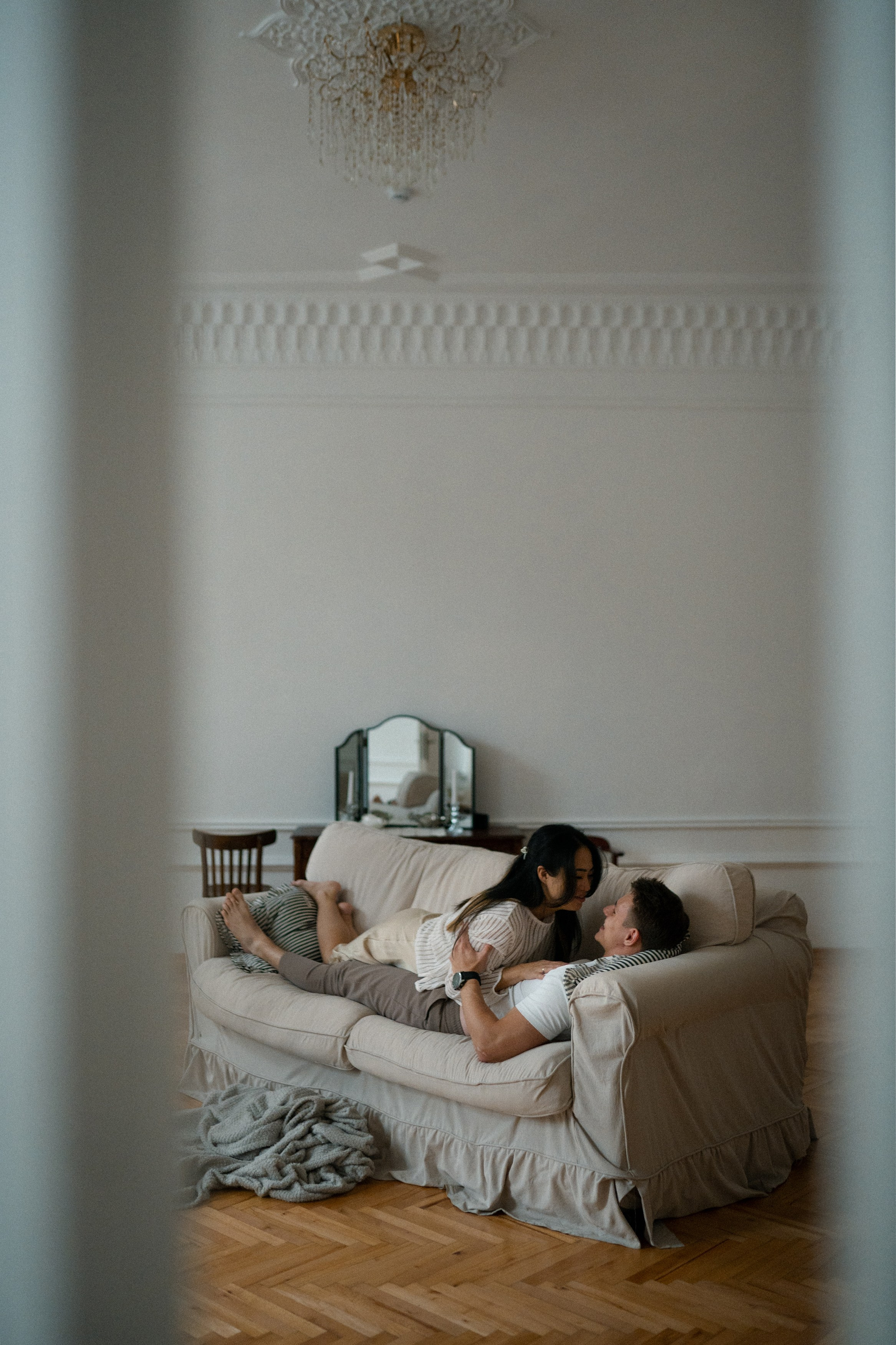 Morning pillow fight. Фотограф в Алматы Анастасия Новоселова