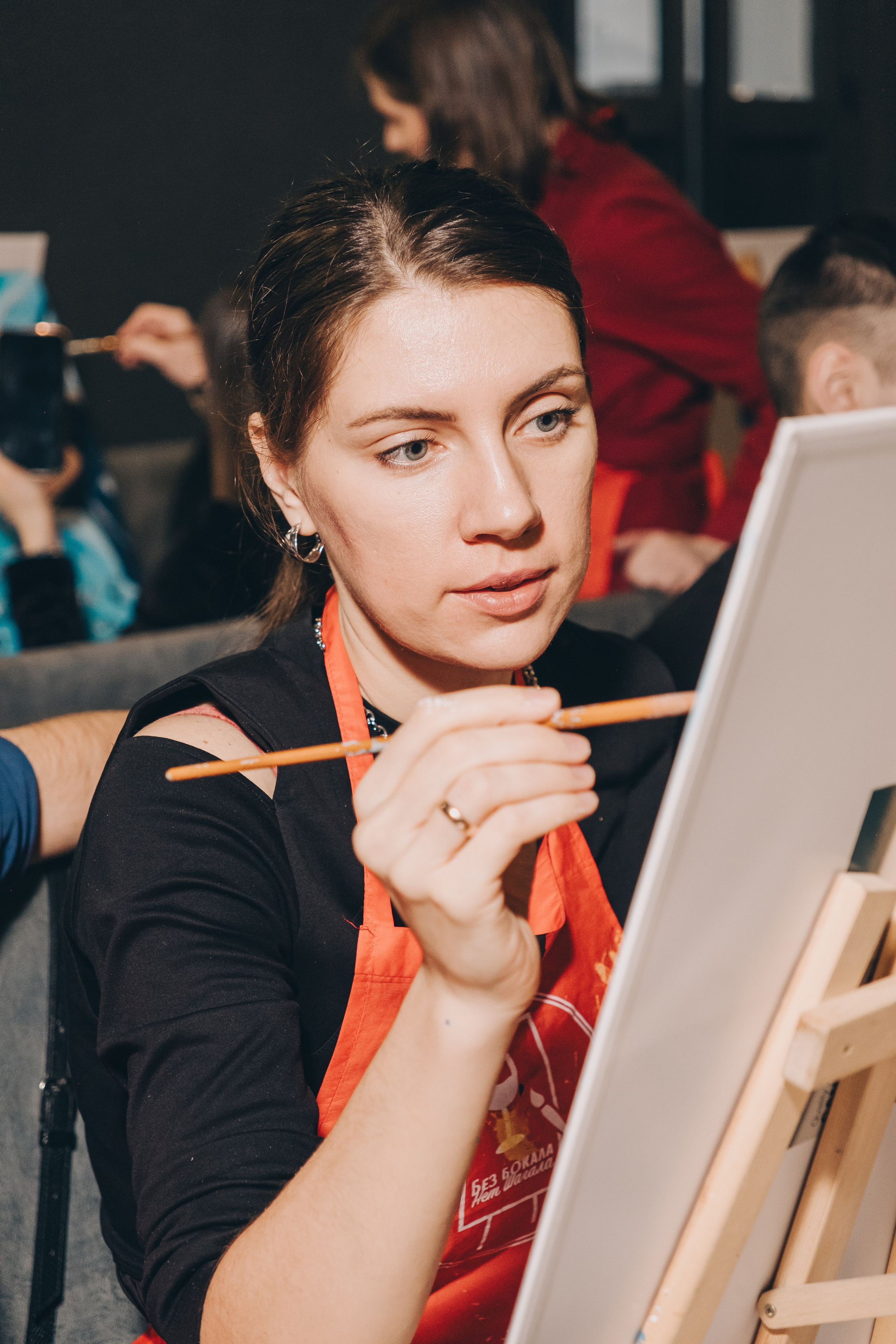 Без бокала — нет шагала. Фотограф в Иркутске Анна Мирошникова