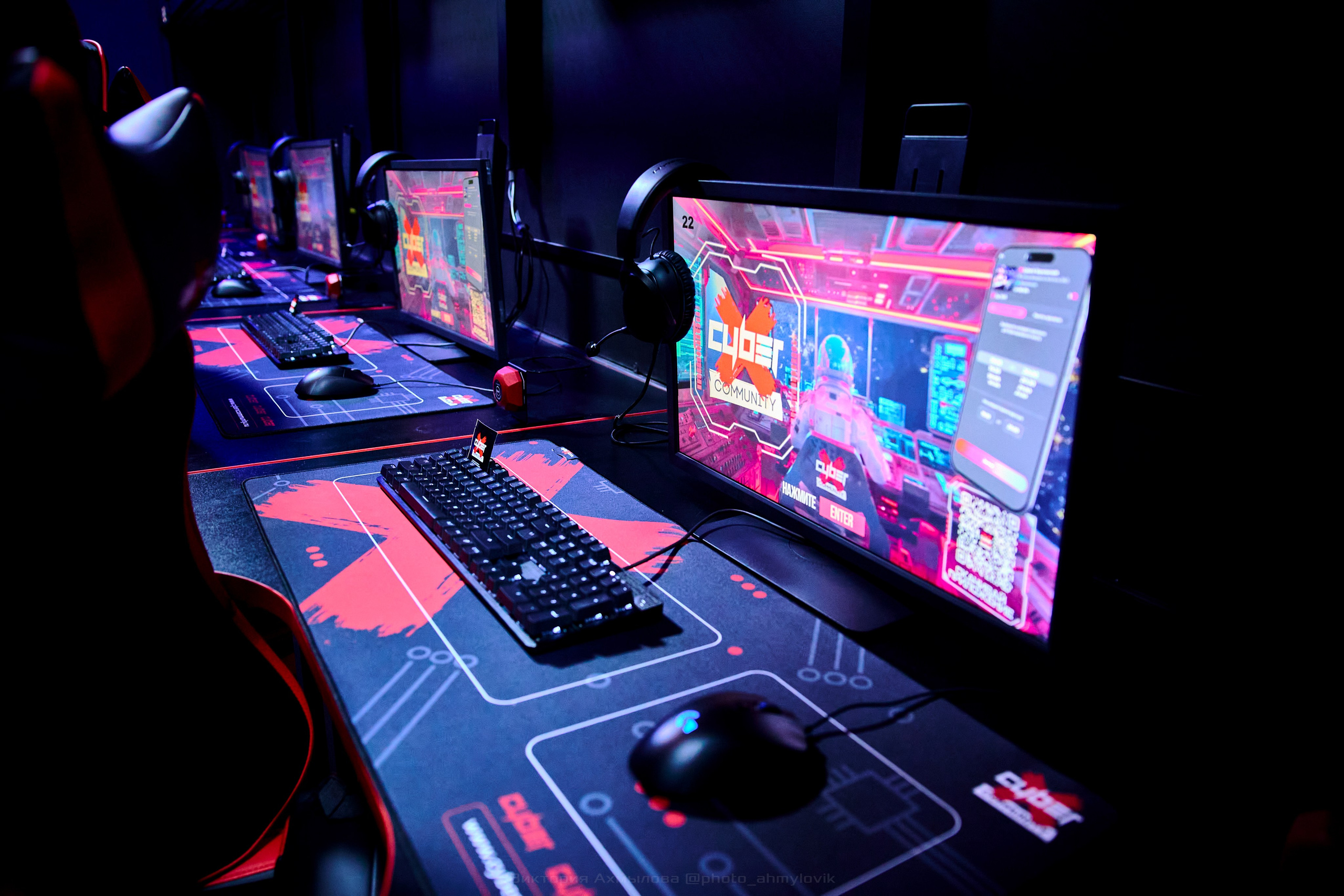 Cyber X. Виктория Ахмылова. Фотограф в Москве