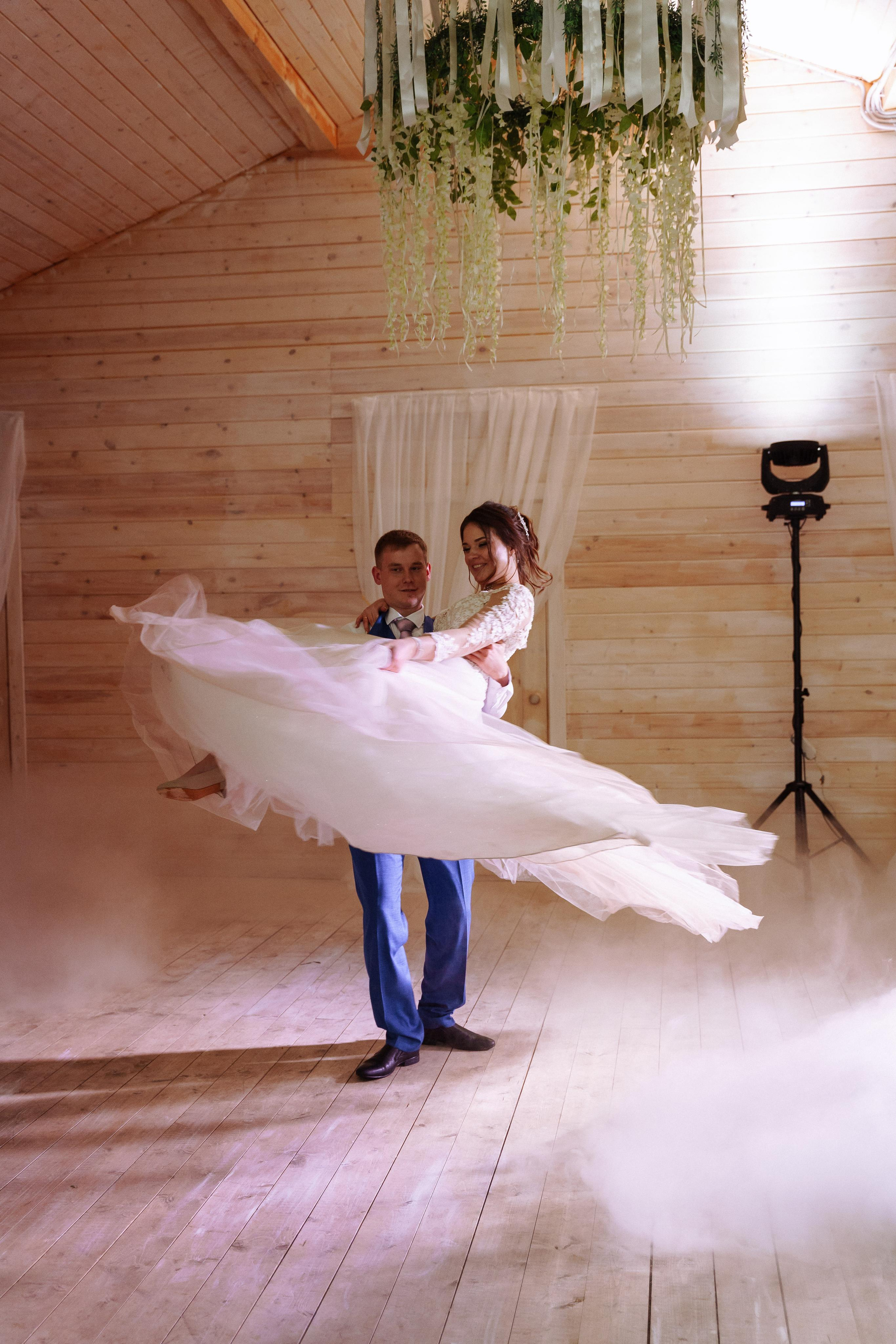 Алина и Максим. Фотограф Олеся Мочалова. Москва. Нижний Новгород