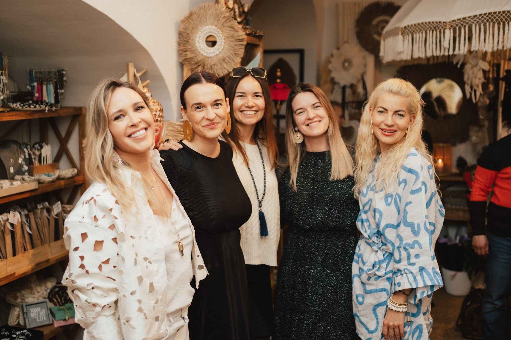 Cantika. Store Birthday. Photographer in Vilnius