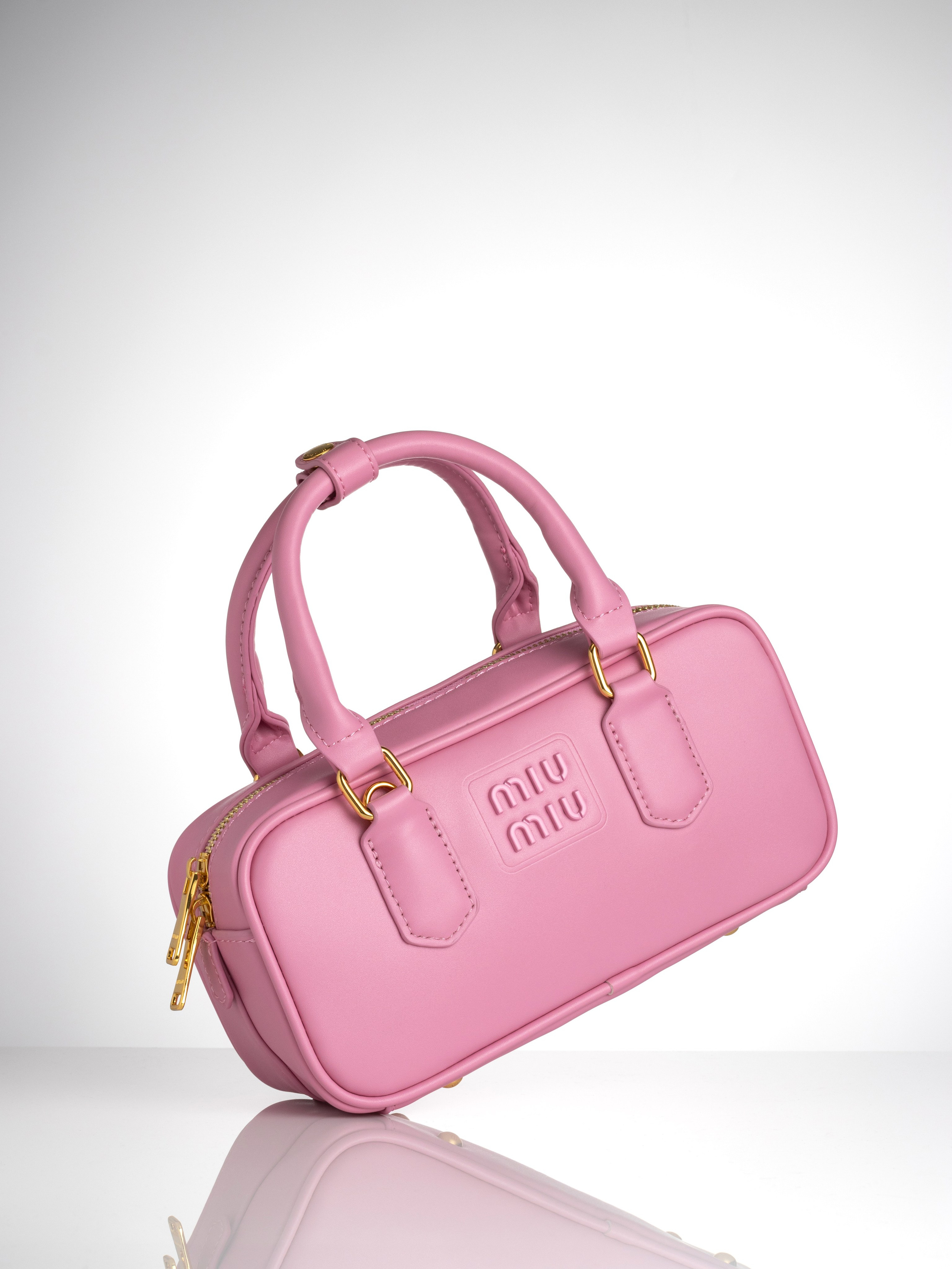 Съёмка сумок для карточек товаров на Вайлдберриз. Предметный фотограф в Нижнем Новгороде Денис Павлов