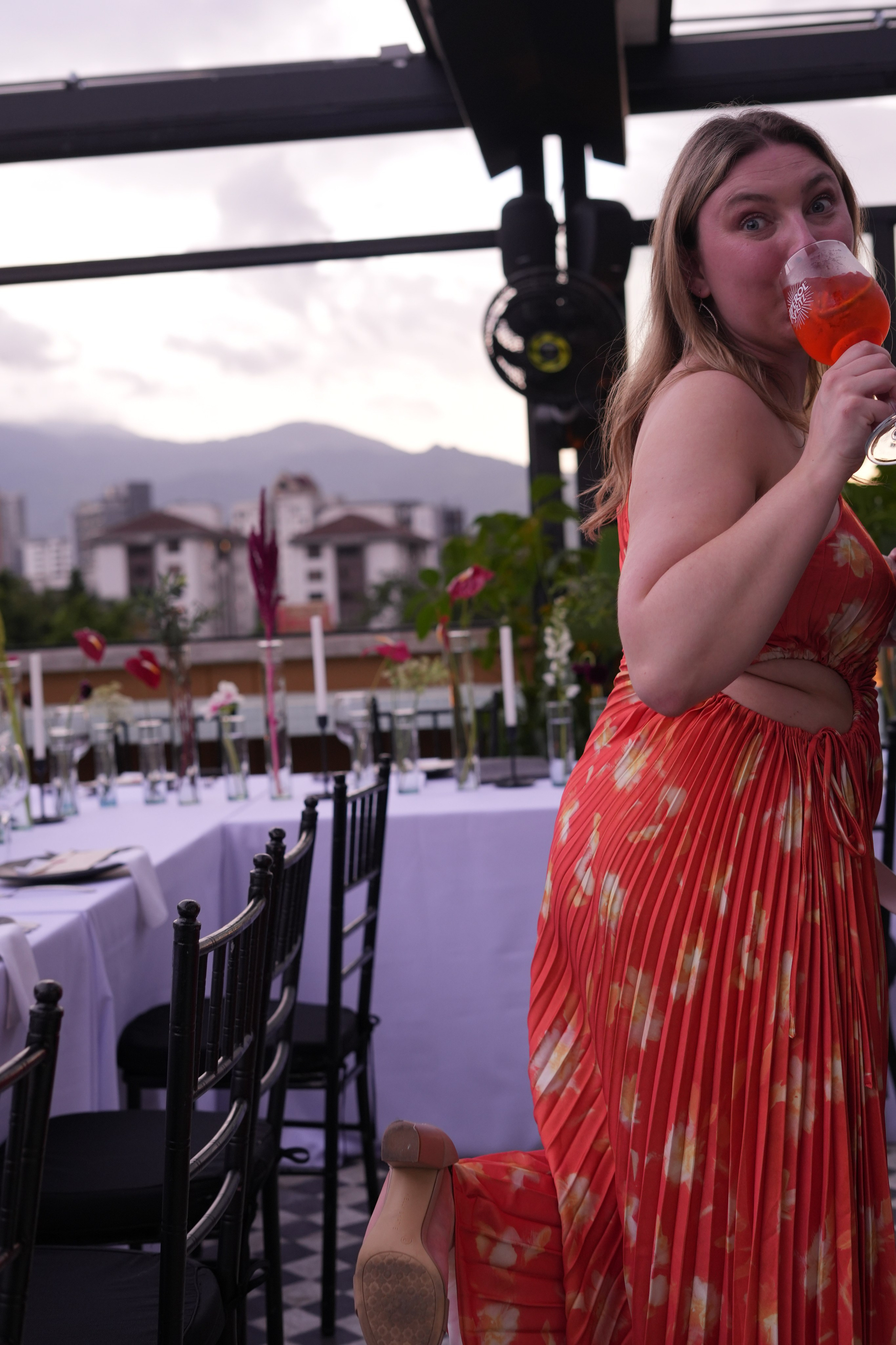 Olivia and Zack / 1 wedding day. Wedding Photographer in Barcelona and Medellin