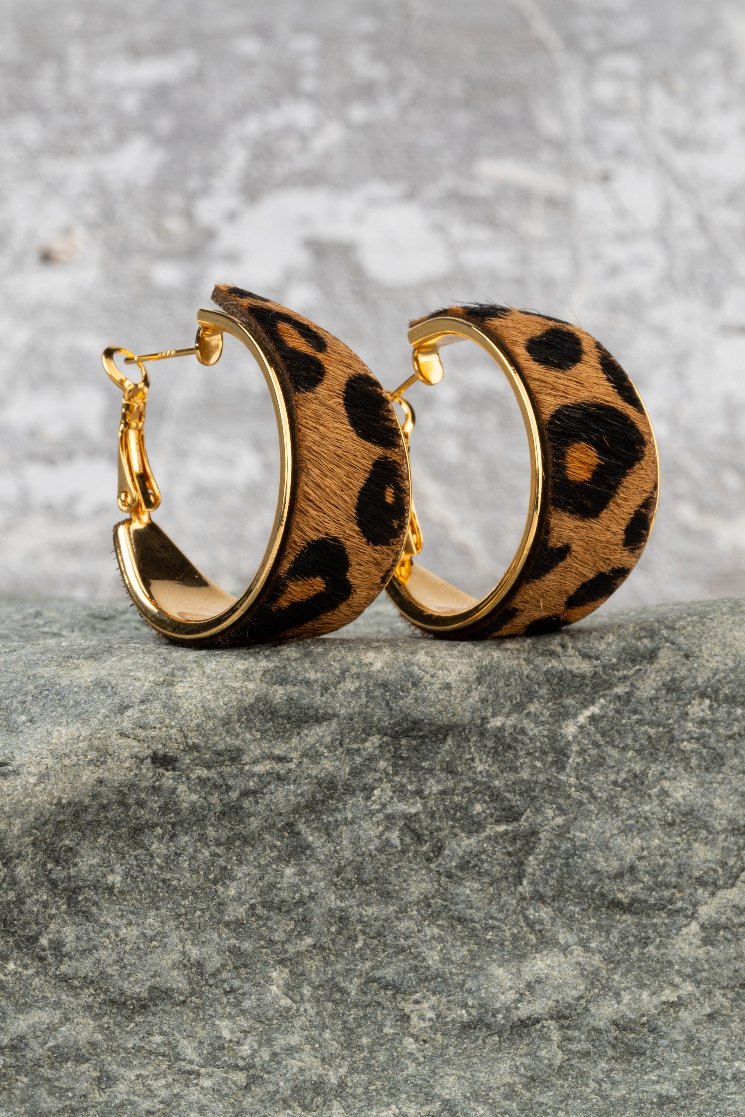 Ювелирные украшения. Предметный фотограф в Крыму Ольга Шестакова