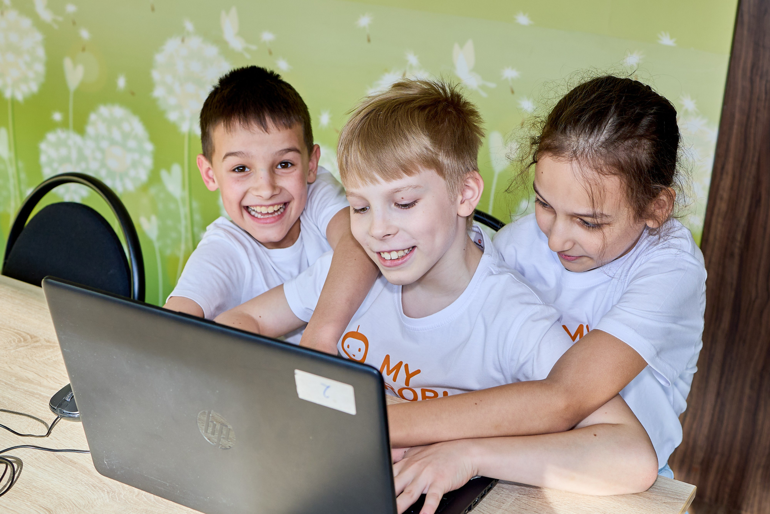 Клуб робототехники и программирования. Фотограф Настя Че