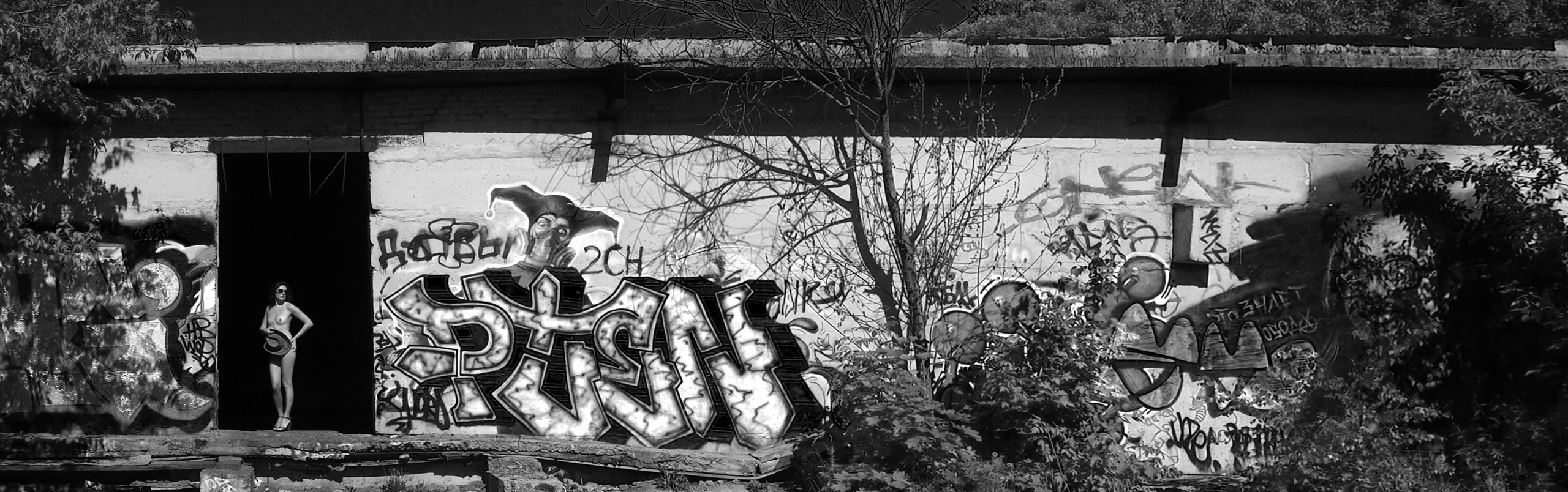 Индустриальное Ню. Московский фотограф Дмитрий Потапов