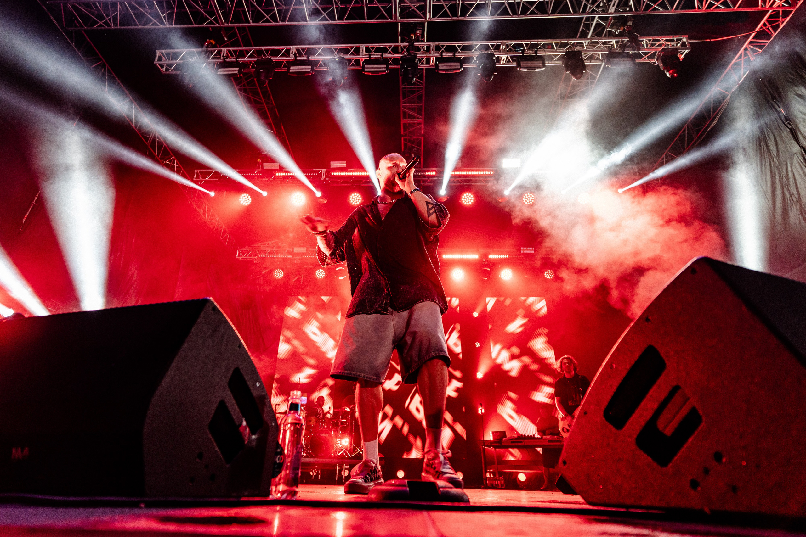 Лёша Свик • Банд’Эрос • Олег Майами • Filatov & Karas. Свадебный и репортажный, фуд фотограф в Новороссийске Евгений Александриди