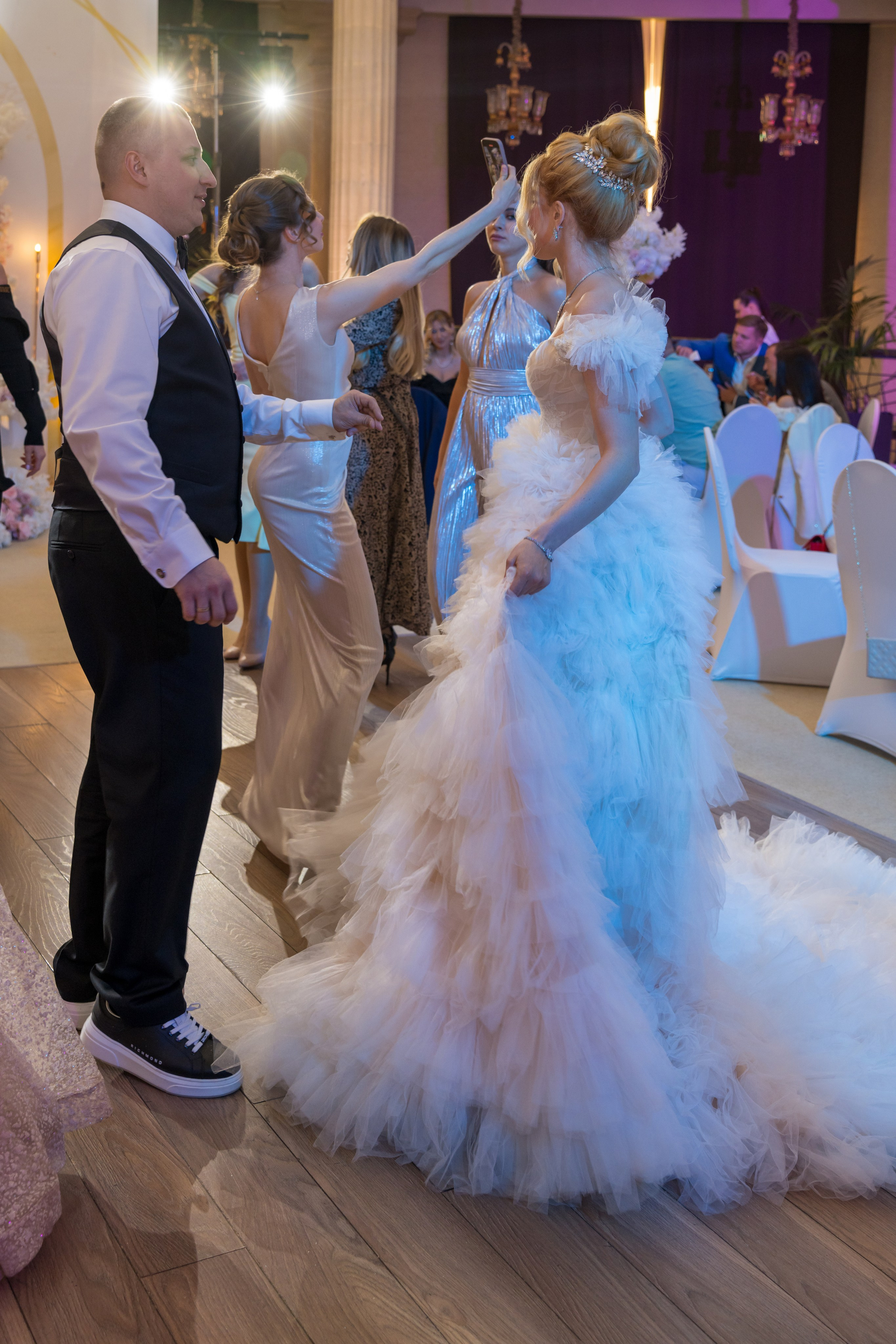 Виктор & Кристина. Семейный и контент фотограф в Москве Alira