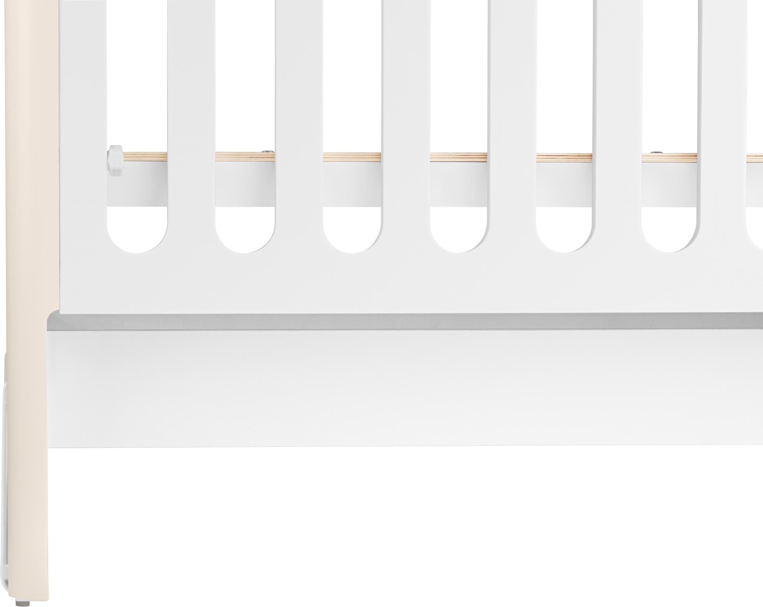 Детская кроватка Junion. Олег Дмитриев