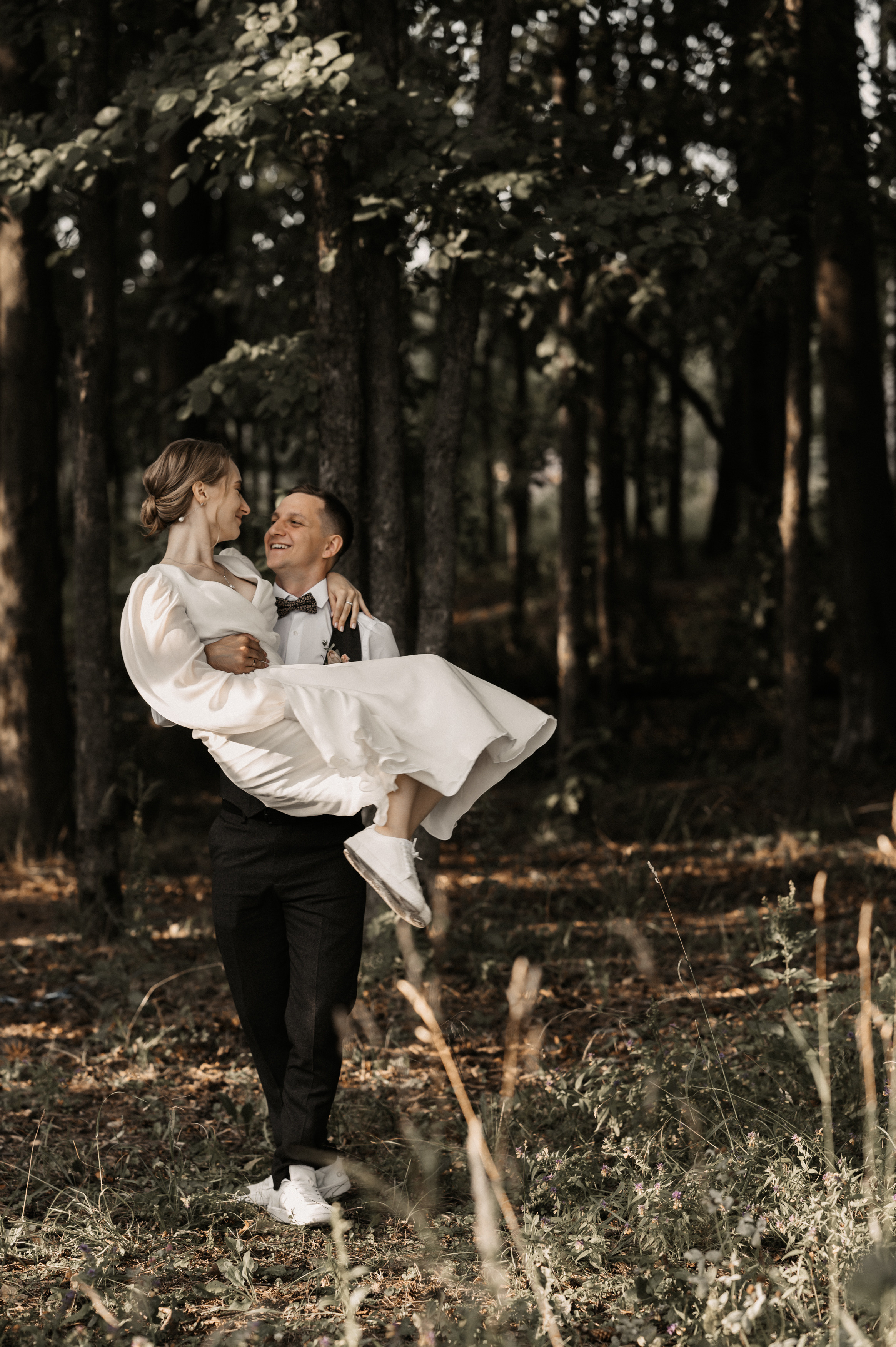 Счастье у озера. Свадебный фотограф Александр Давыдов