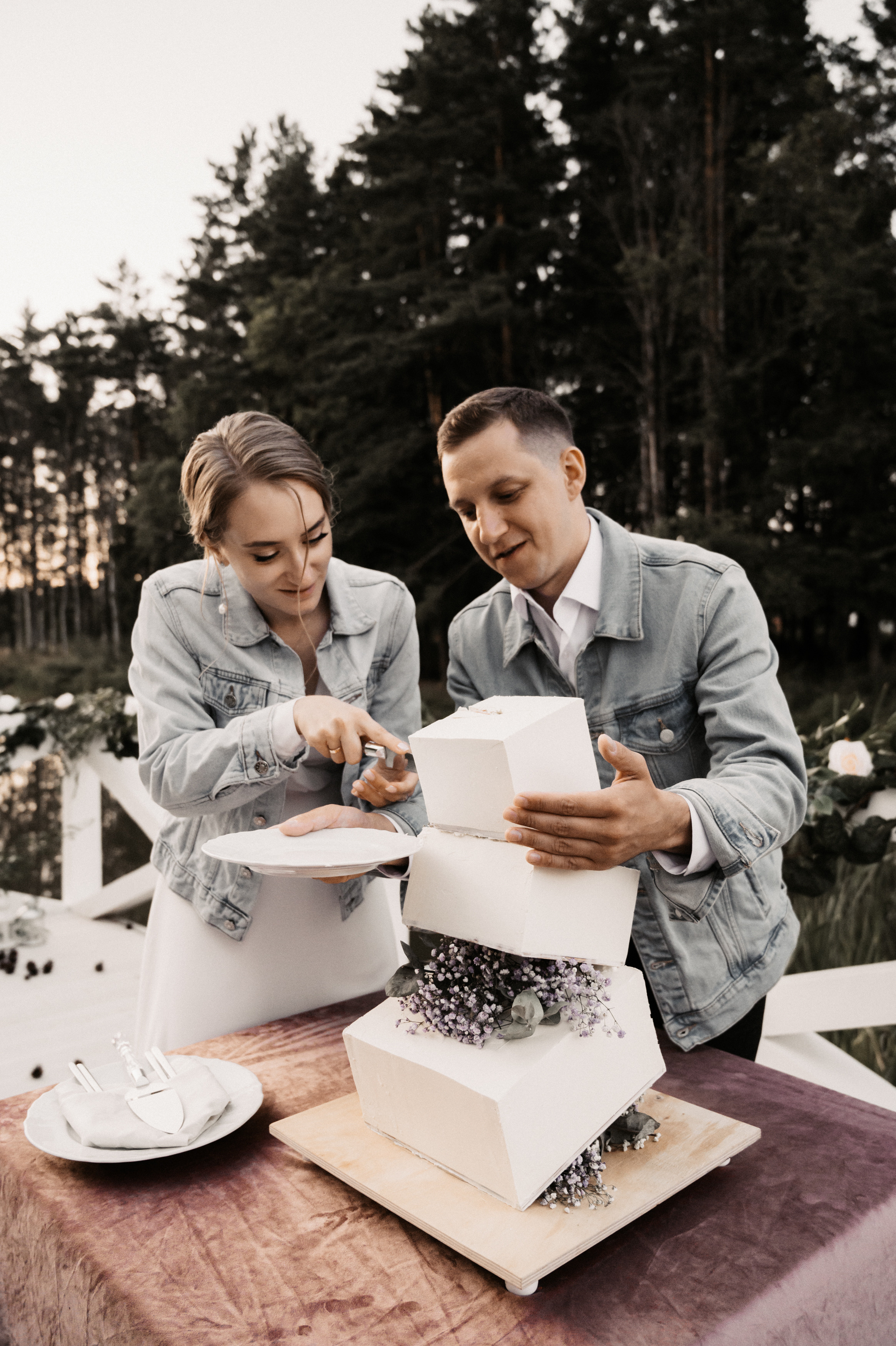 Счастье у озера. Свадебный фотограф Александр Давыдов