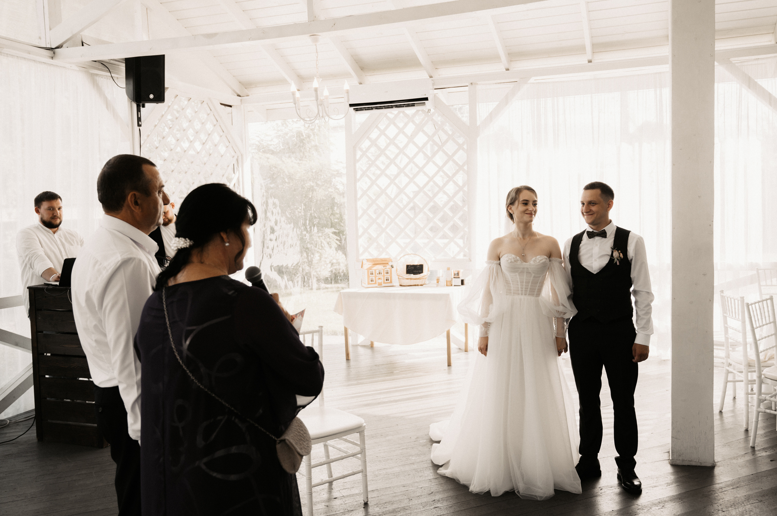 Счастье у озера. Свадебный фотограф Александр Давыдов