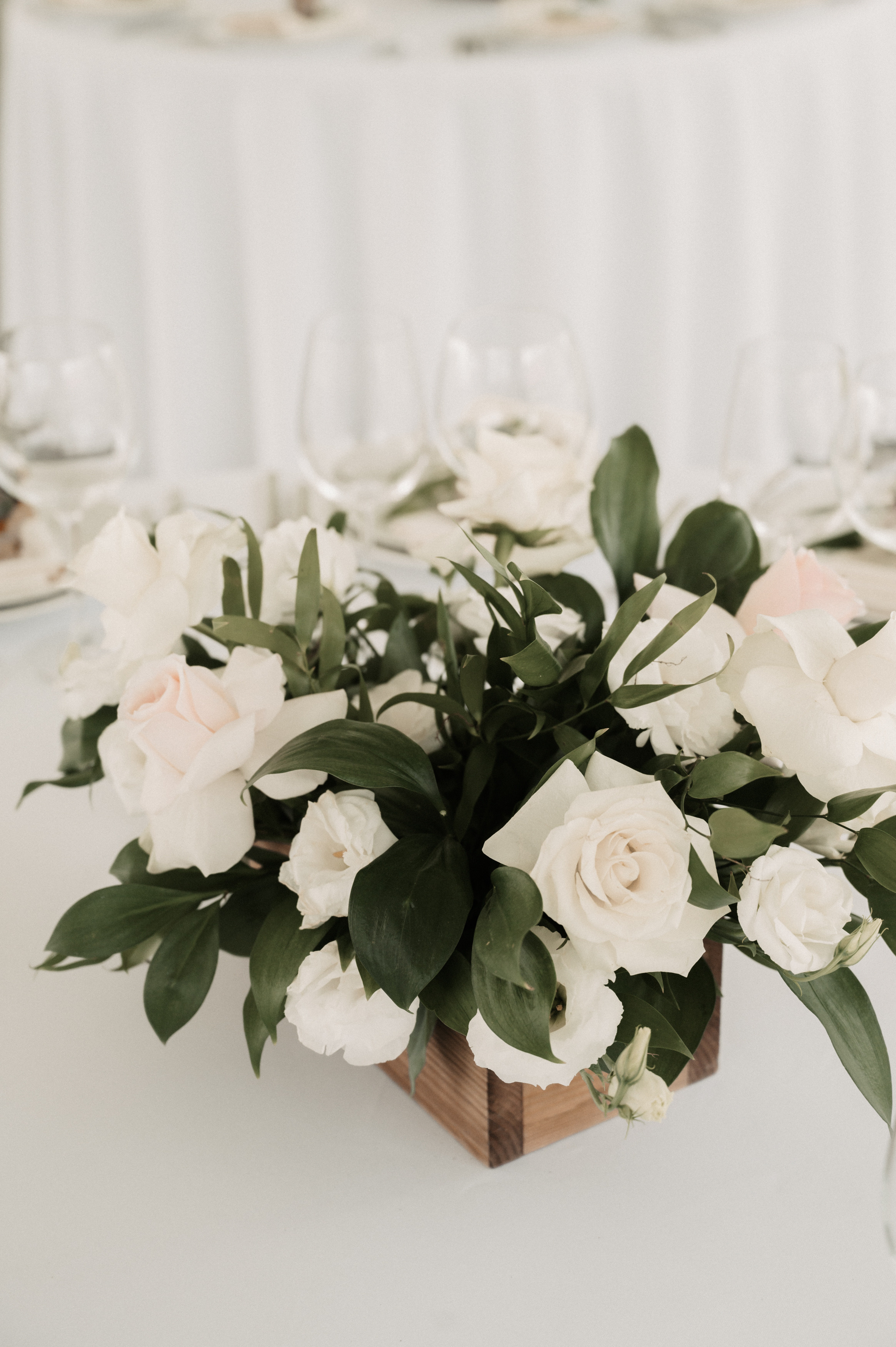 Счастье у озера. Свадебный фотограф Александр Давыдов