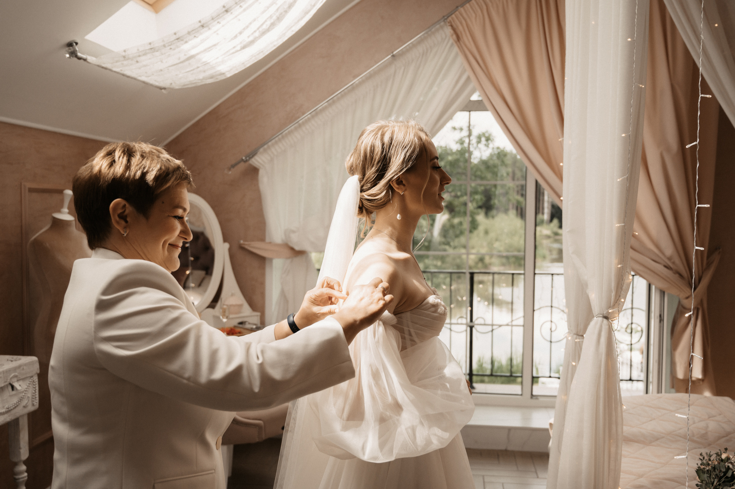 Счастье у озера. Свадебный фотограф Александр Давыдов