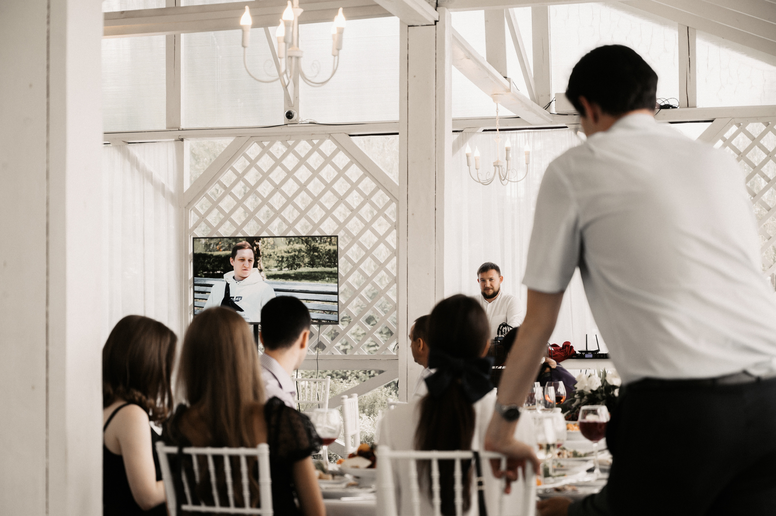 Счастье у озера. Свадебный фотограф Александр Давыдов