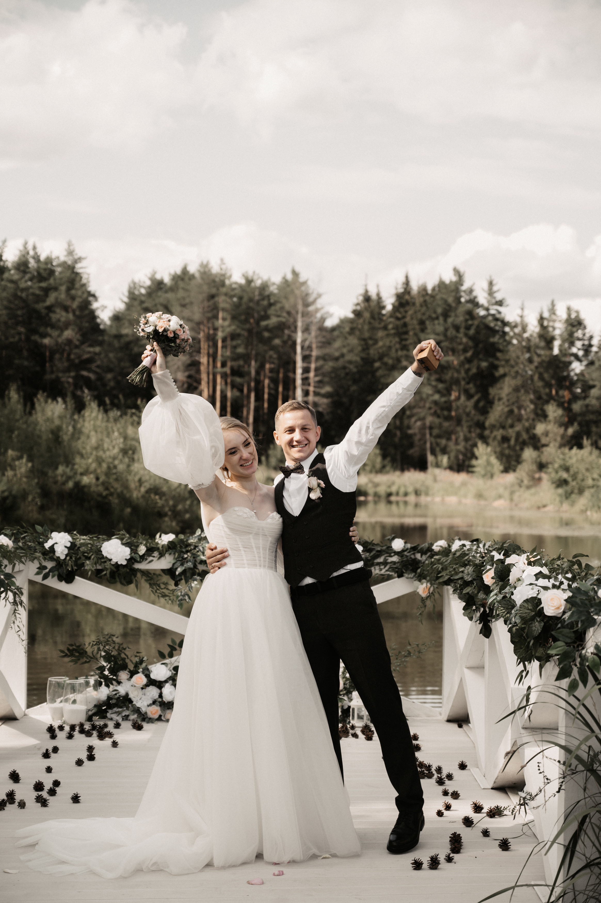 Счастье у озера. Свадебный фотограф Александр Давыдов