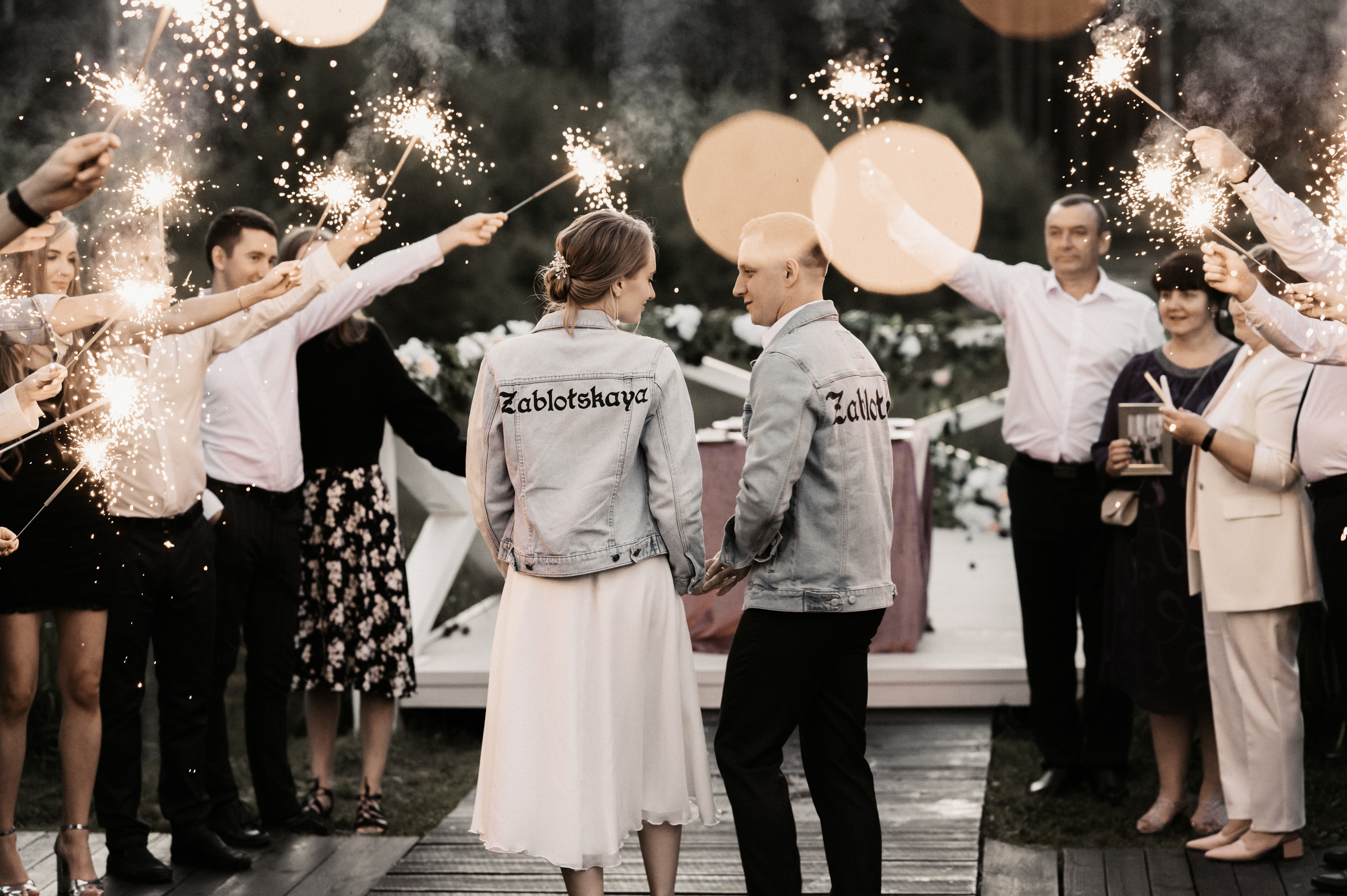 Счастье у озера. Свадебный фотограф Александр Давыдов