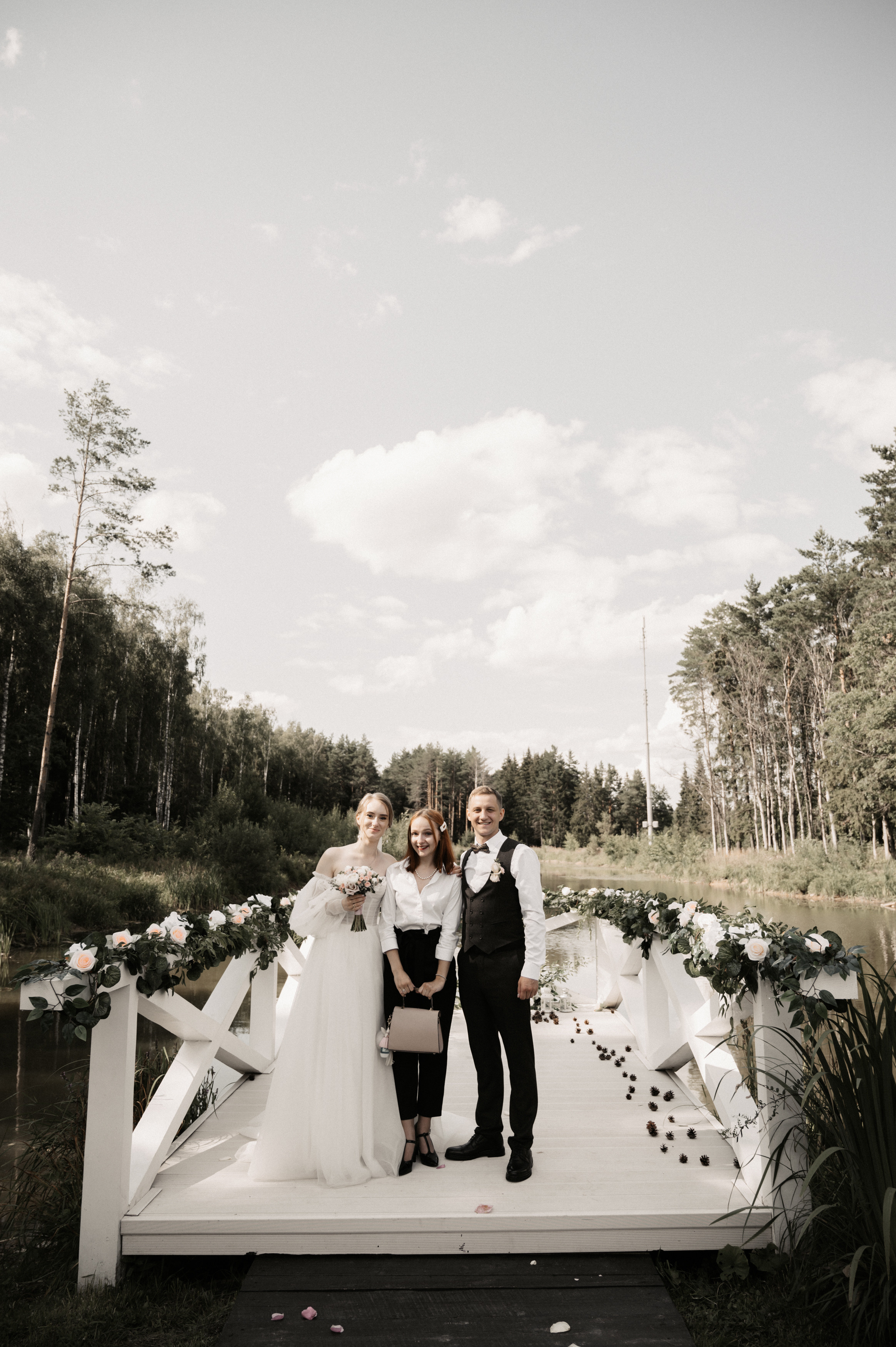 Счастье у озера. Свадебный фотограф Александр Давыдов