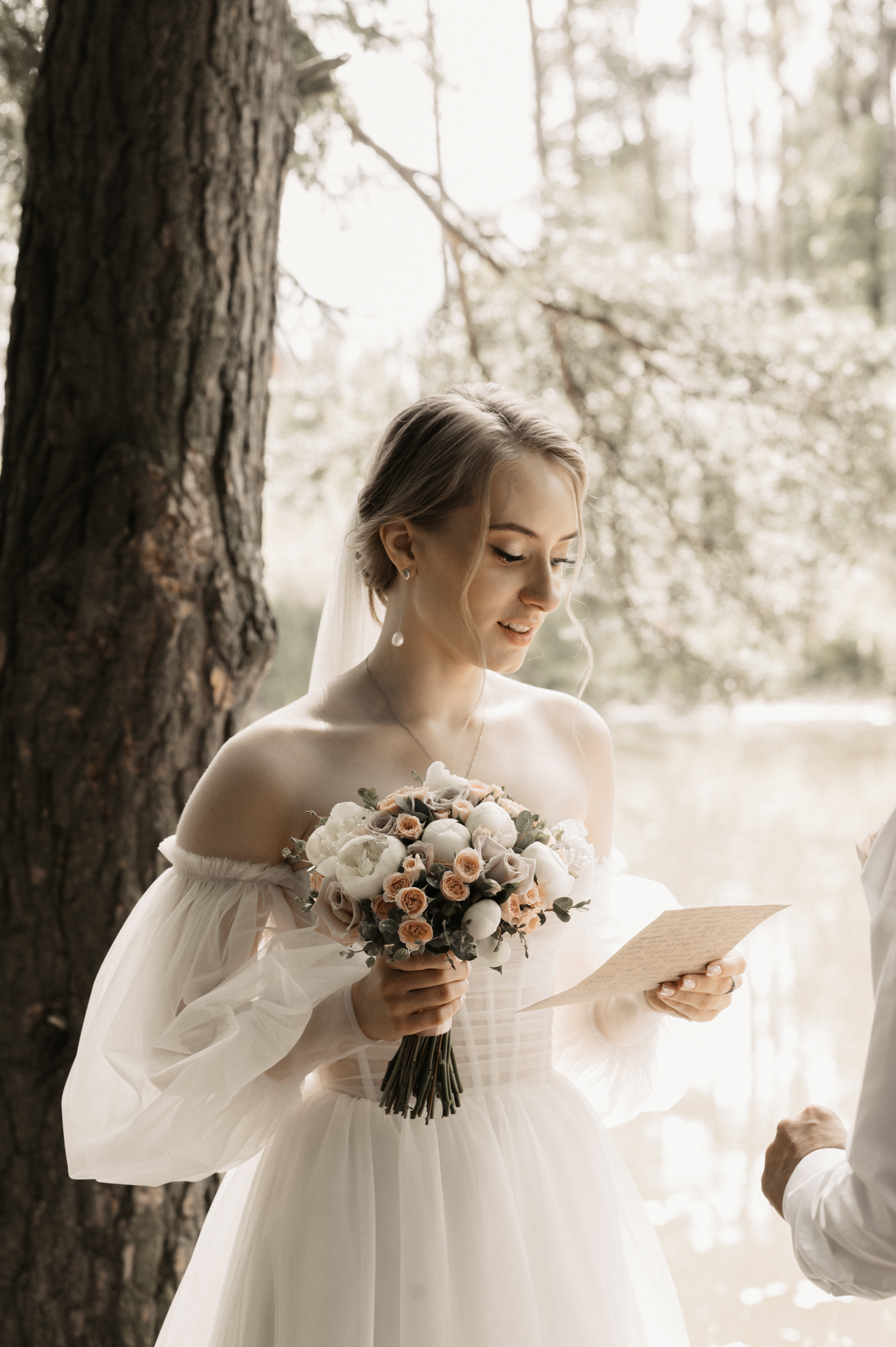 Счастье у озера. Свадебный фотограф Александр Давыдов