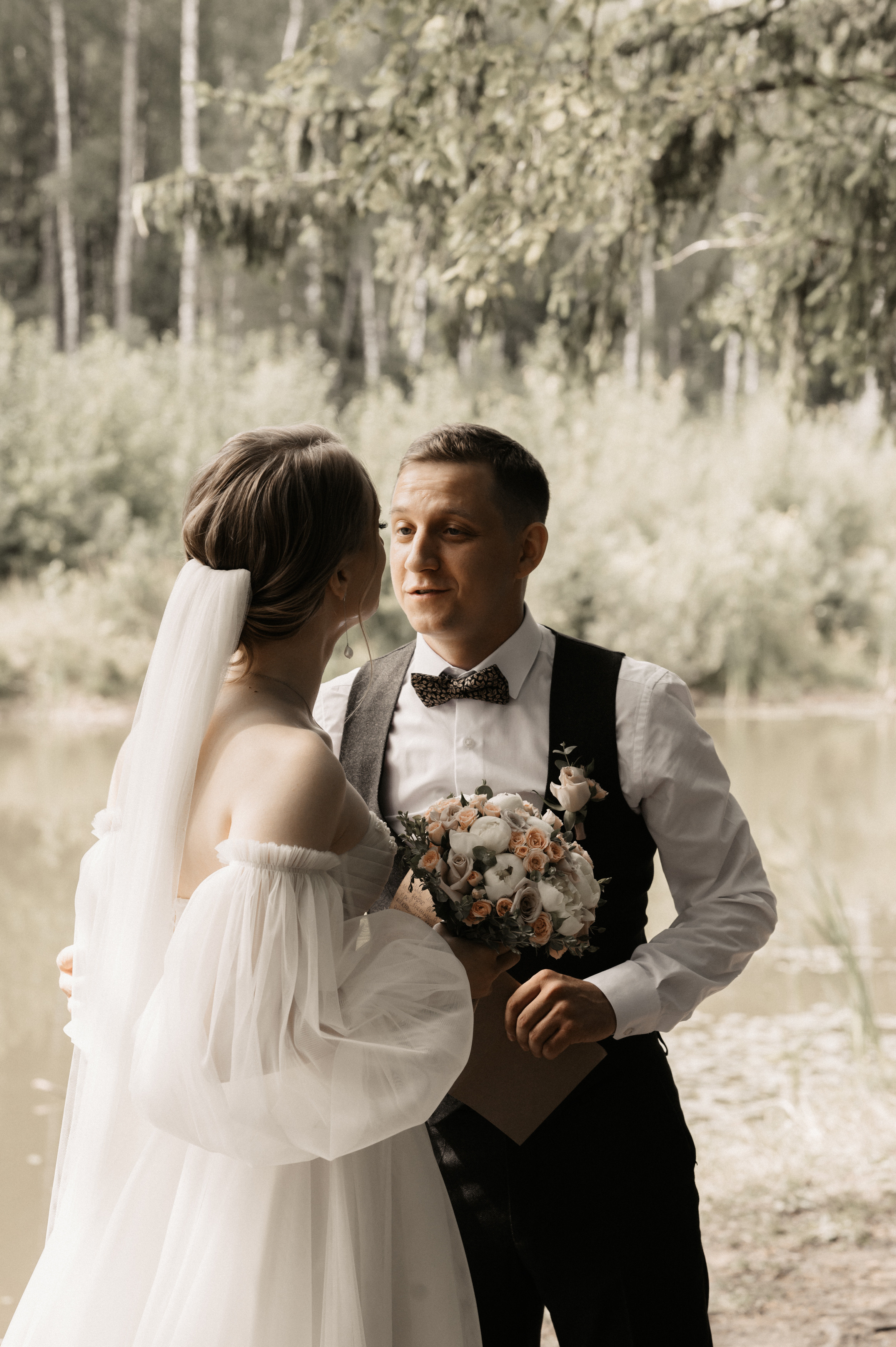 Счастье у озера. Свадебный фотограф Александр Давыдов