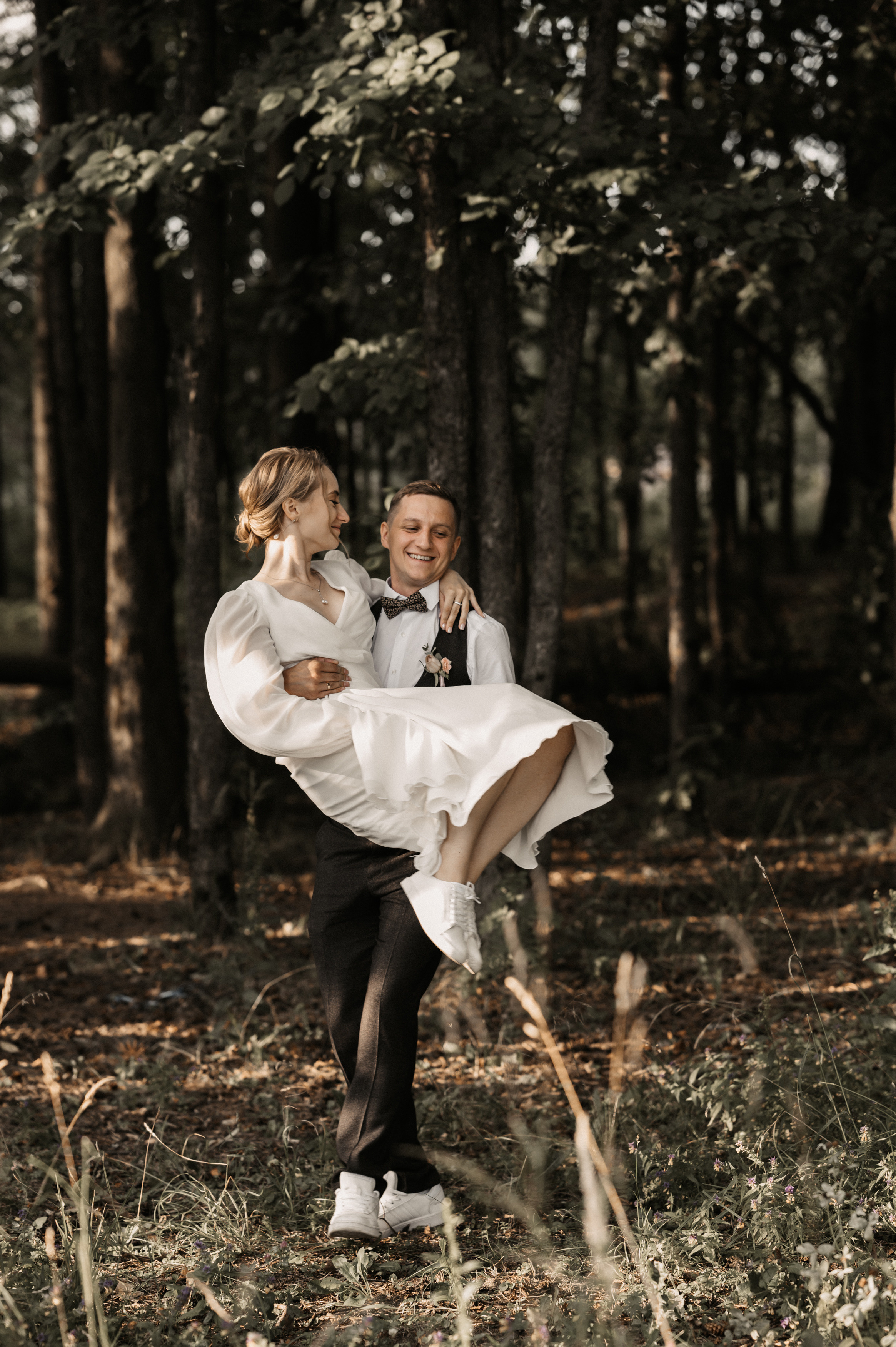 Счастье у озера. Свадебный фотограф Александр Давыдов