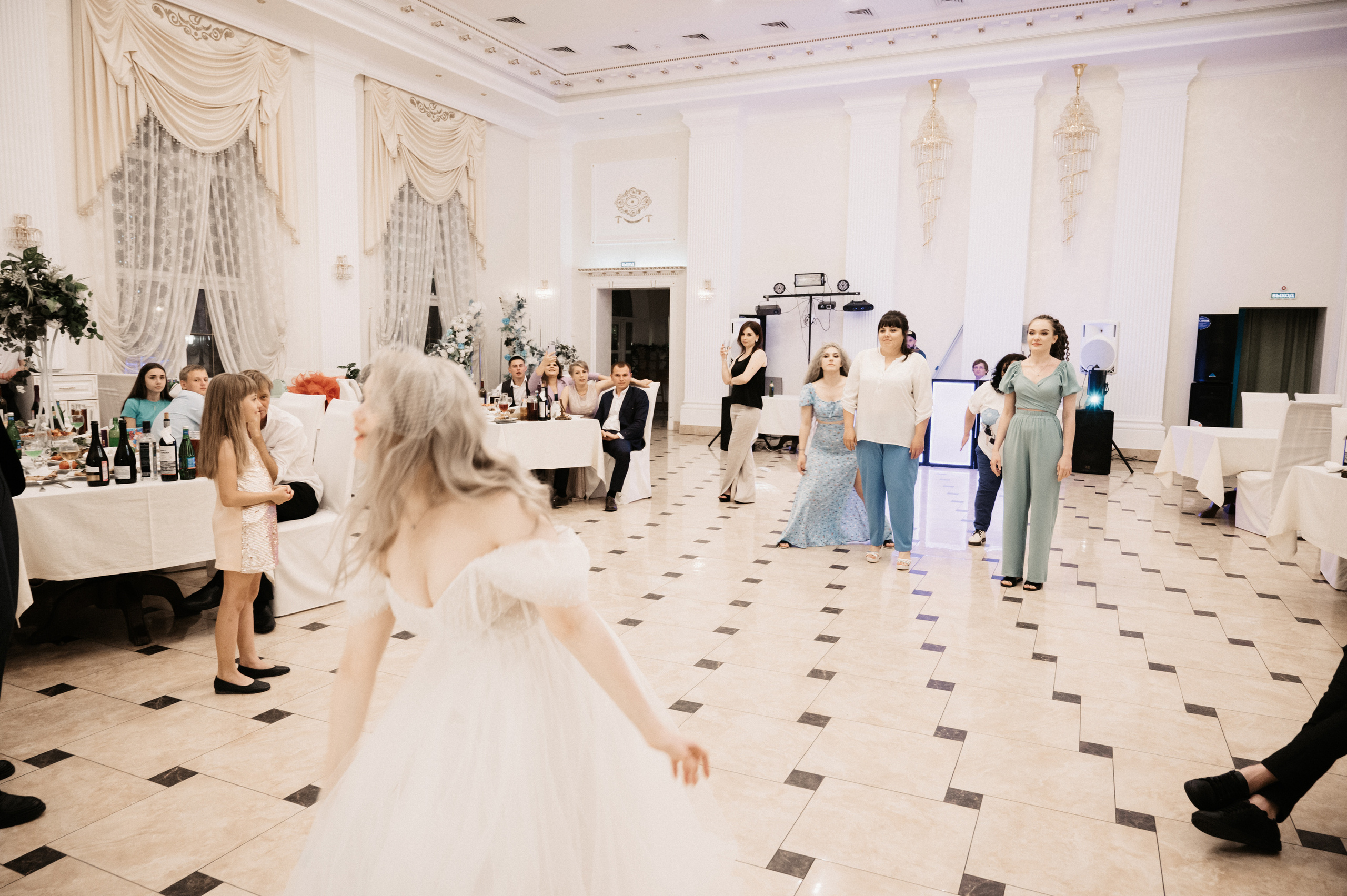 Жить в кайф. Свадебный фотограф Александр Давыдов