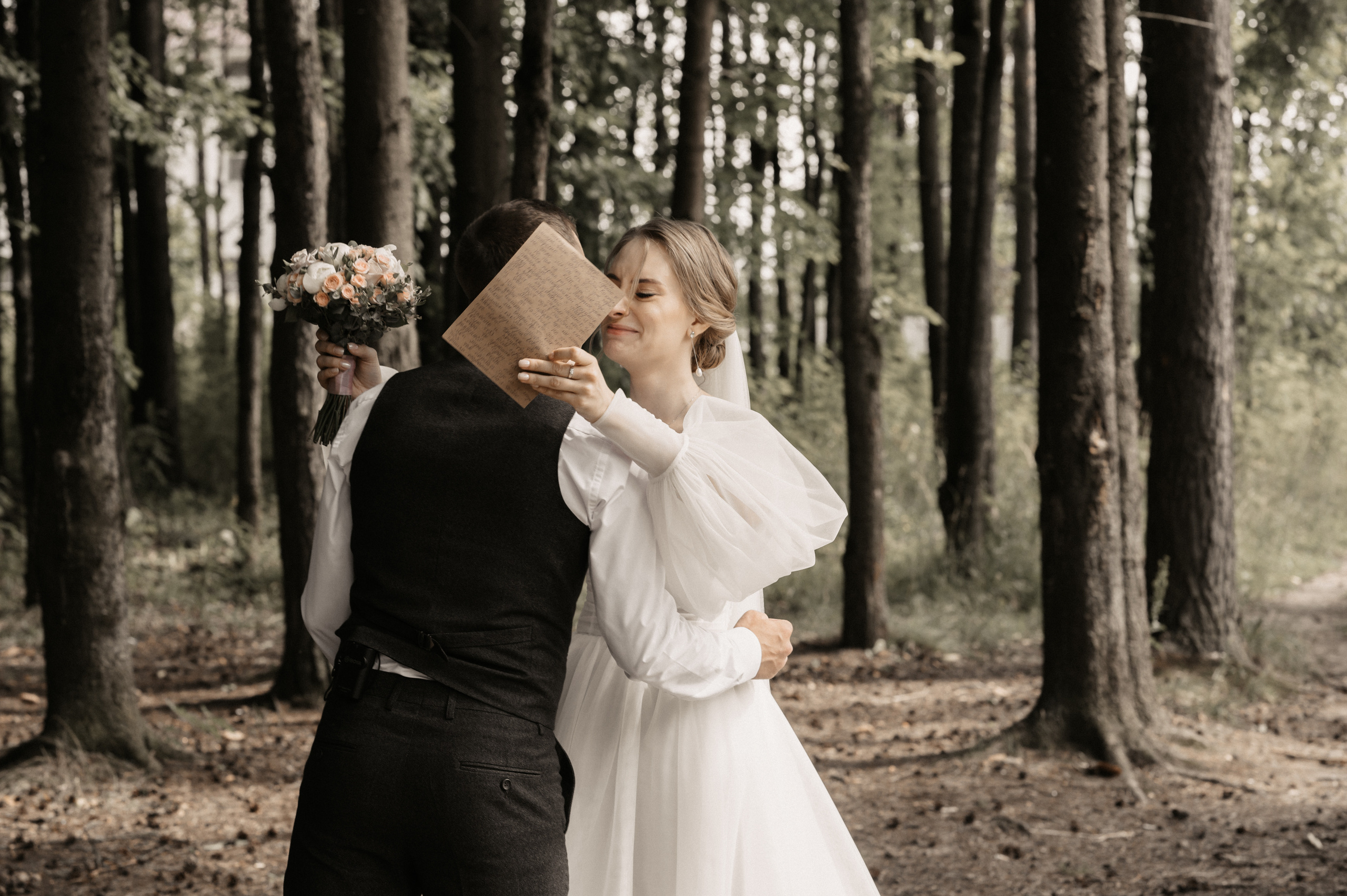 Счастье у озера. Свадебный фотограф Александр Давыдов