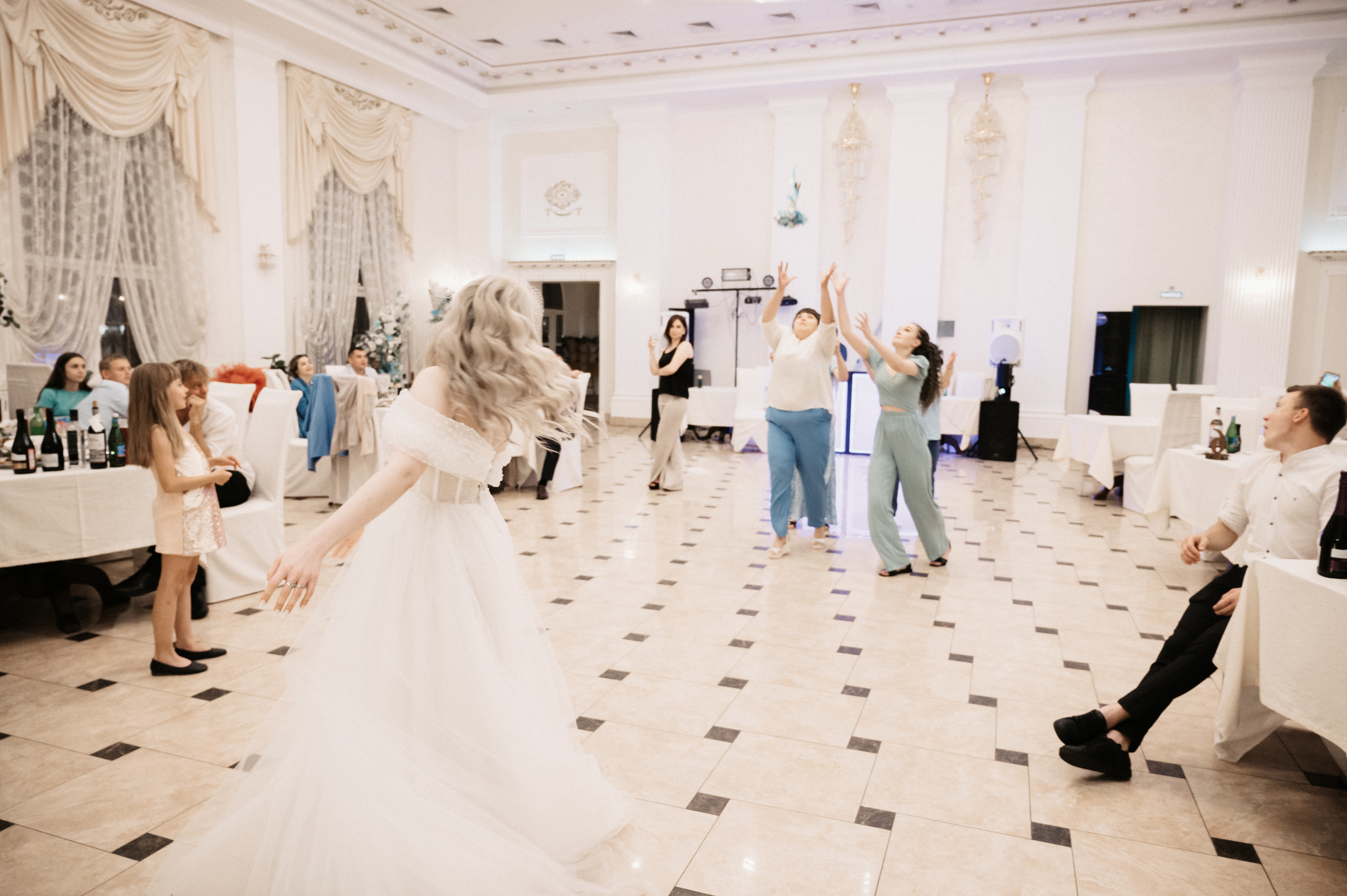 Жить в кайф. Свадебный фотограф Александр Давыдов