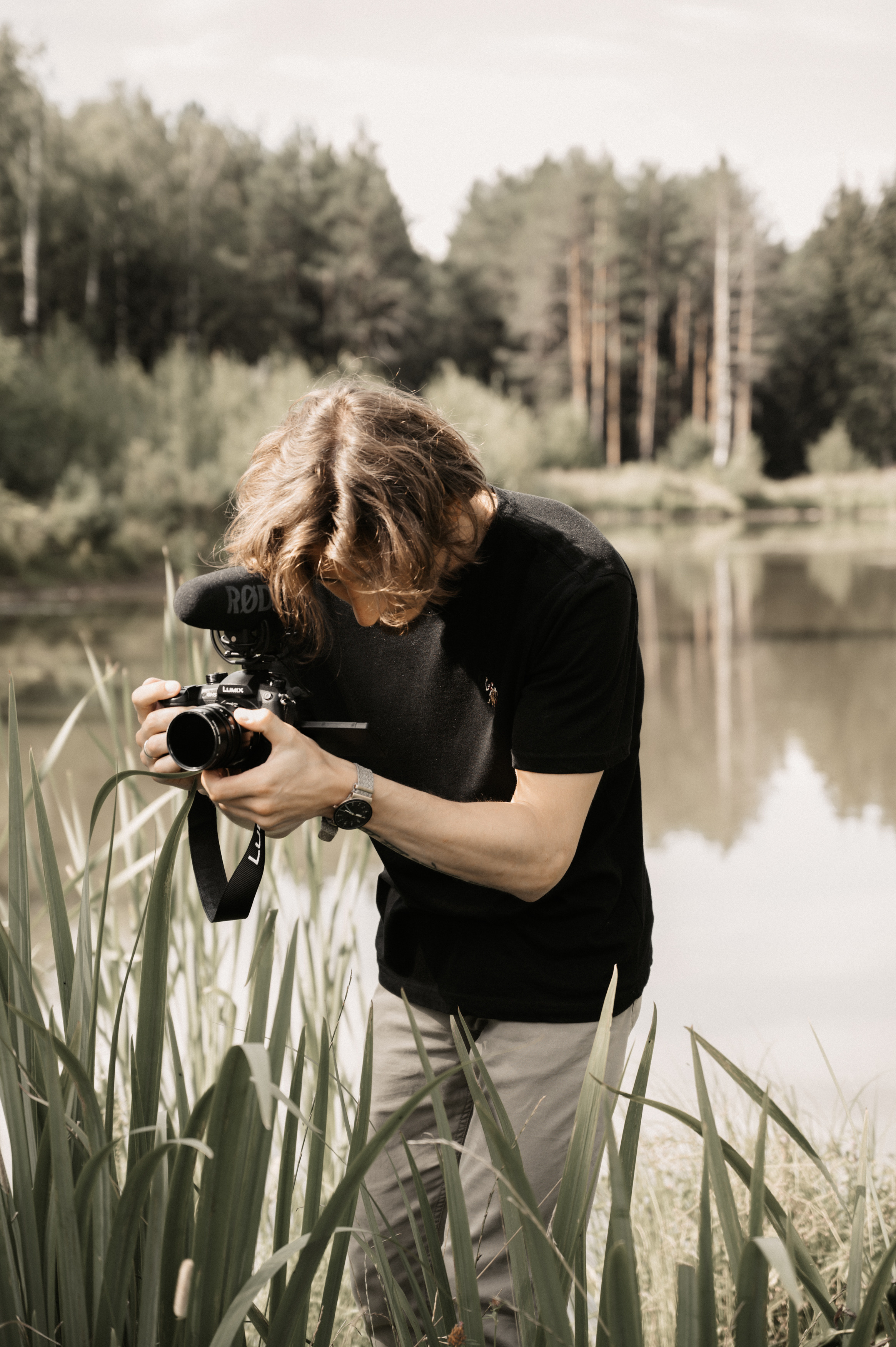 Счастье у озера. Свадебный фотограф Александр Давыдов