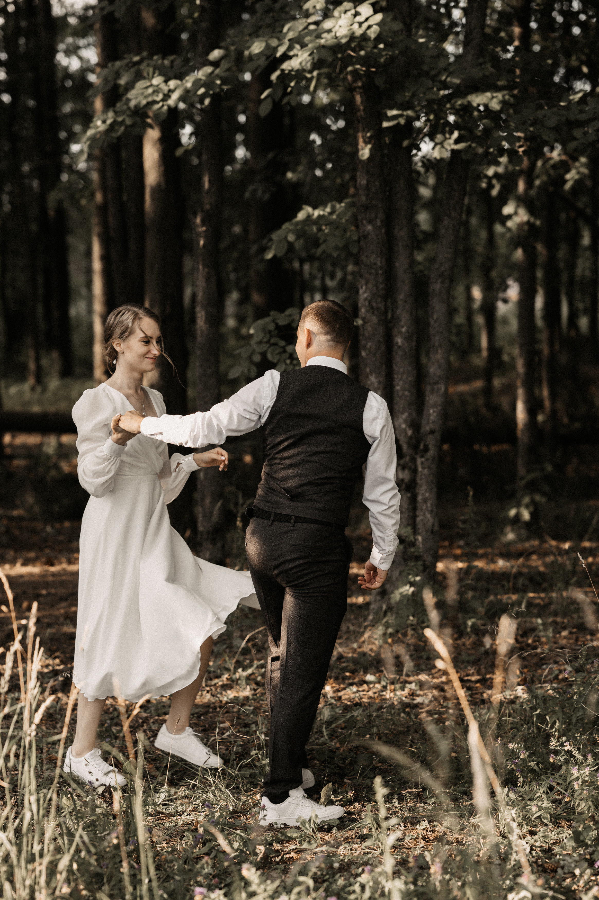 Счастье у озера. Свадебный фотограф Александр Давыдов