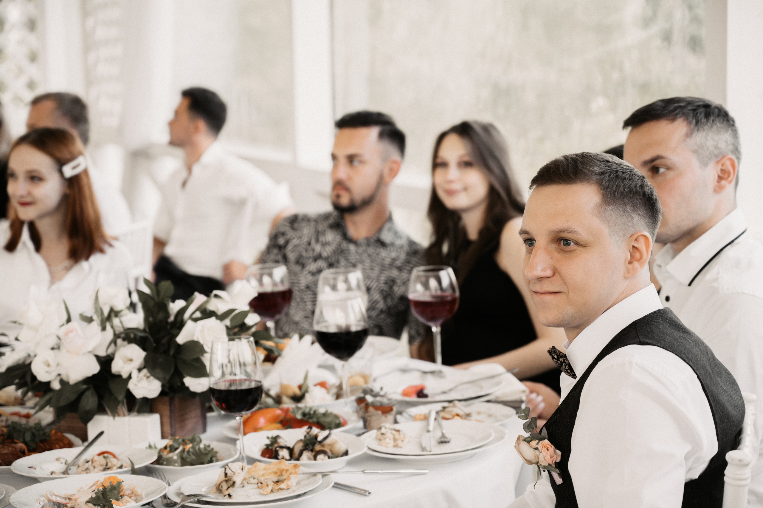 Счастье у озера. Свадебный фотограф Александр Давыдов