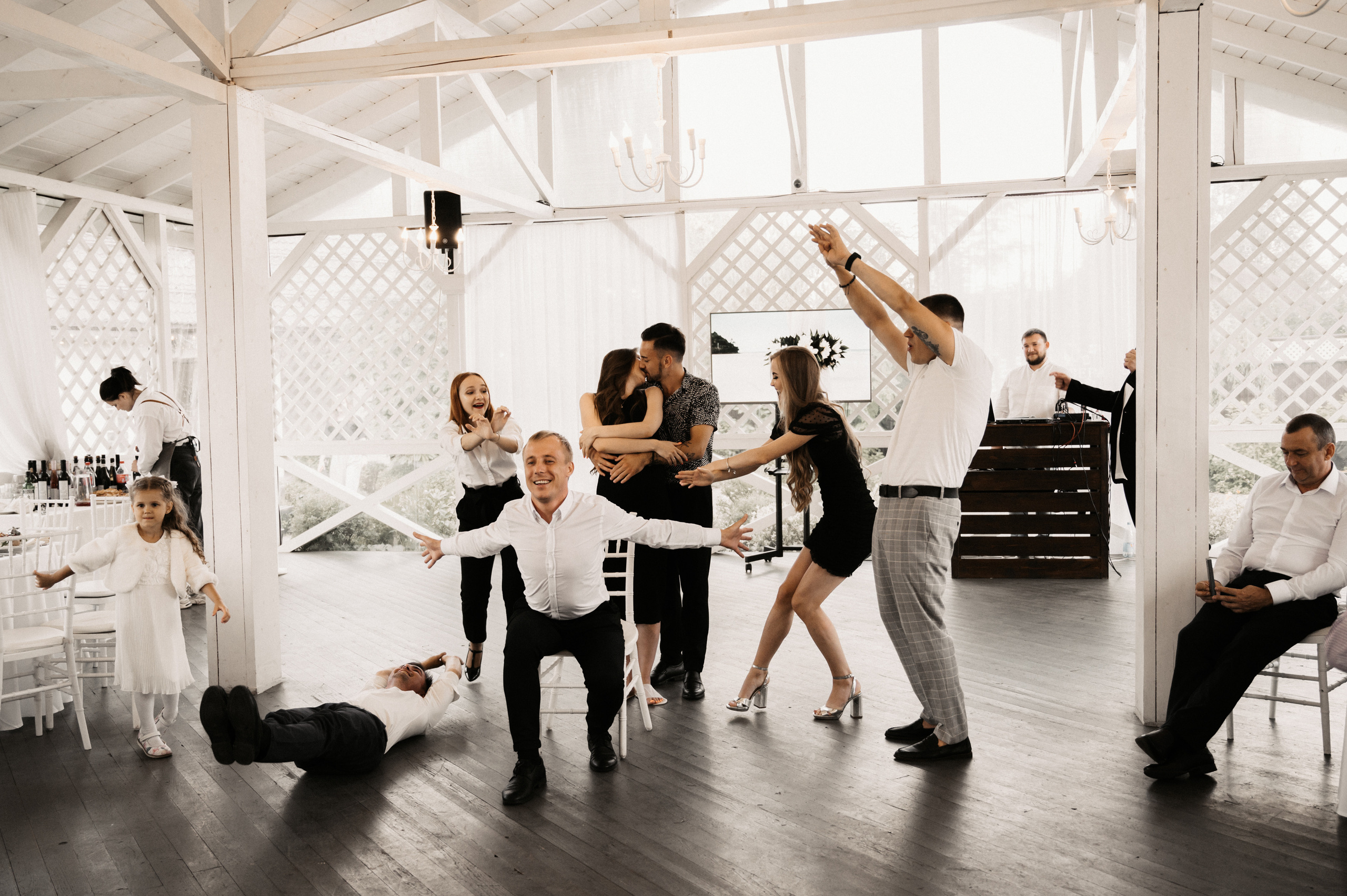 Счастье у озера. Свадебный фотограф Александр Давыдов