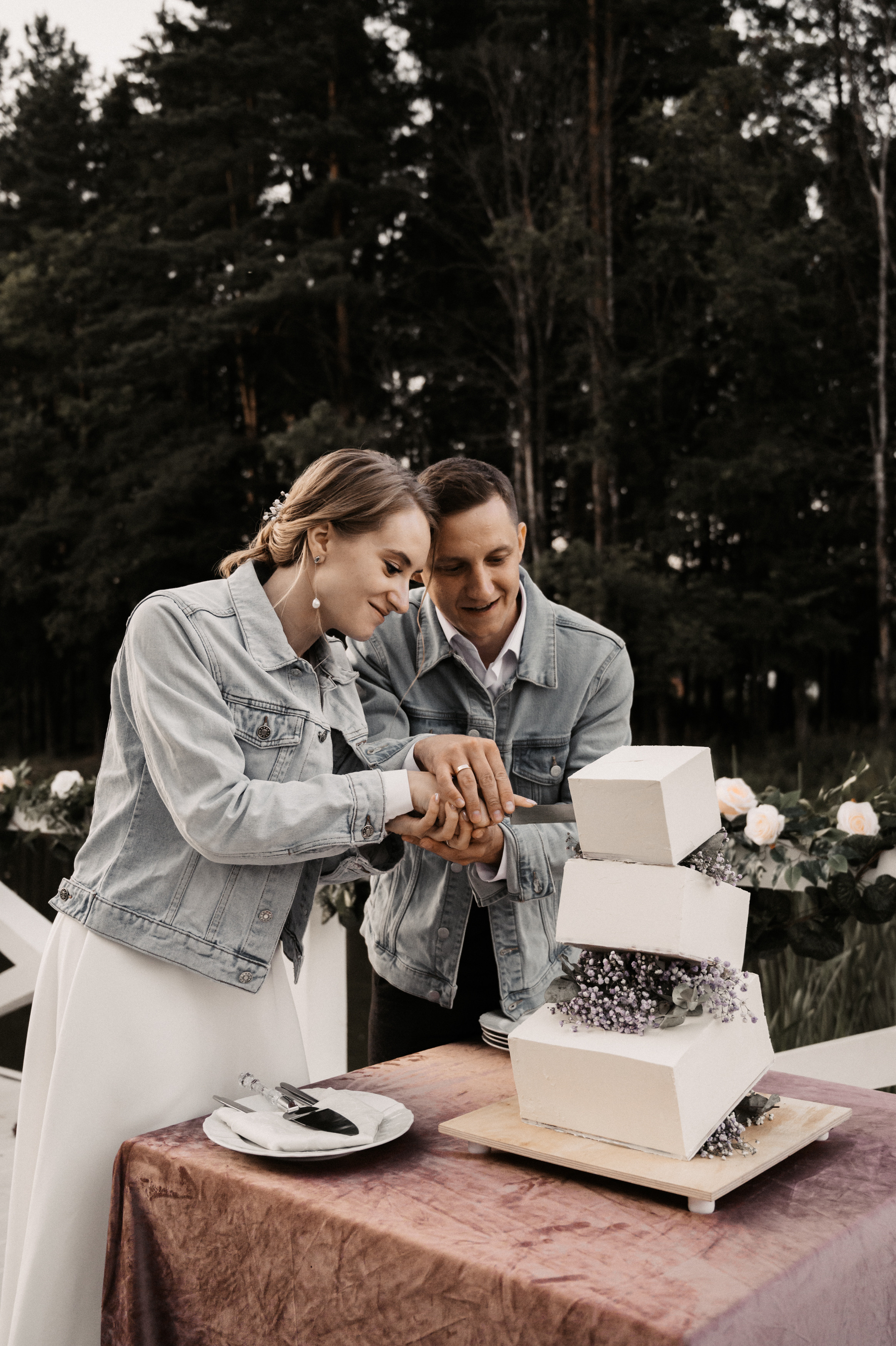 Счастье у озера. Свадебный фотограф Александр Давыдов